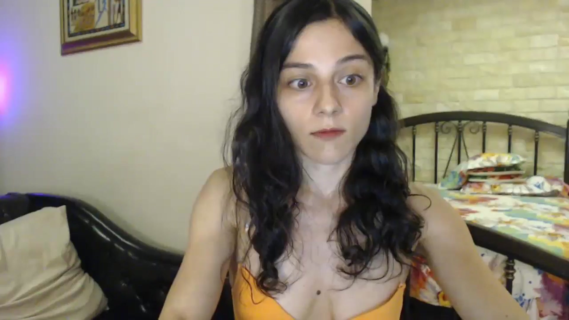 Gallery image thumbnail from ThePerfectNme's myfreecams stream on, 08/25/2024, 22:39 image 4 of 20