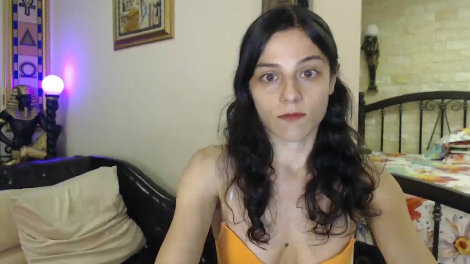 Gallery image thumbnail from ThePerfectNme's myfreecams stream on, 08/25/2024, 22:39 image 3 of 20