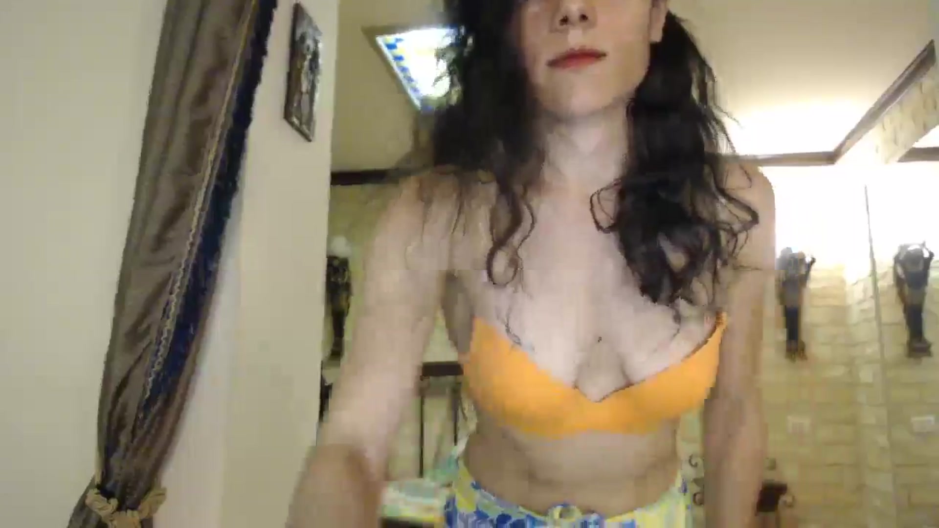 Gallery image thumbnail from ThePerfectNme's myfreecams stream on, 08/25/2024, 23:23 image 3 of 20