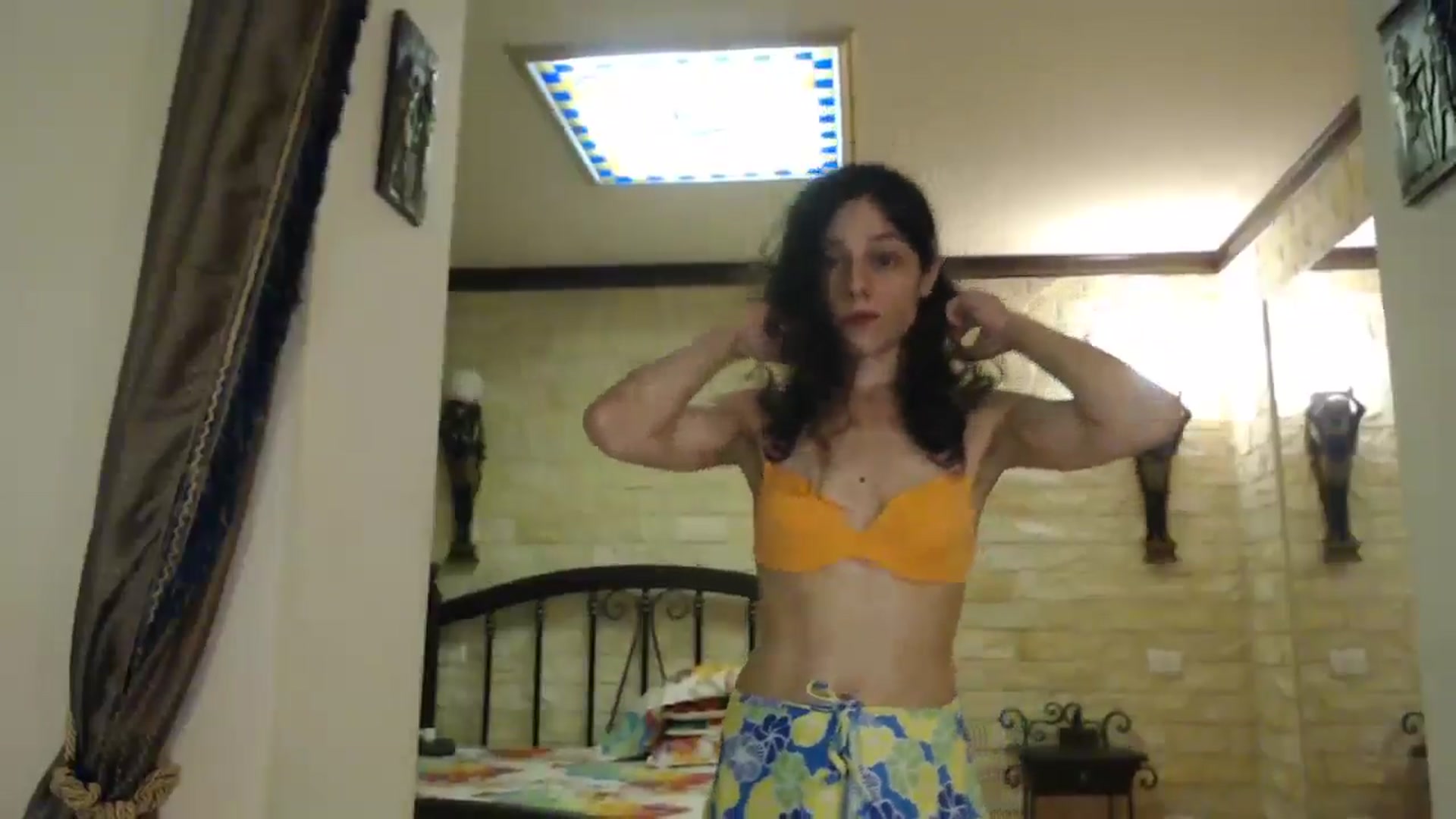 Gallery image thumbnail from ThePerfectNme's myfreecams stream on, 08/25/2024, 23:23 image 6 of 20