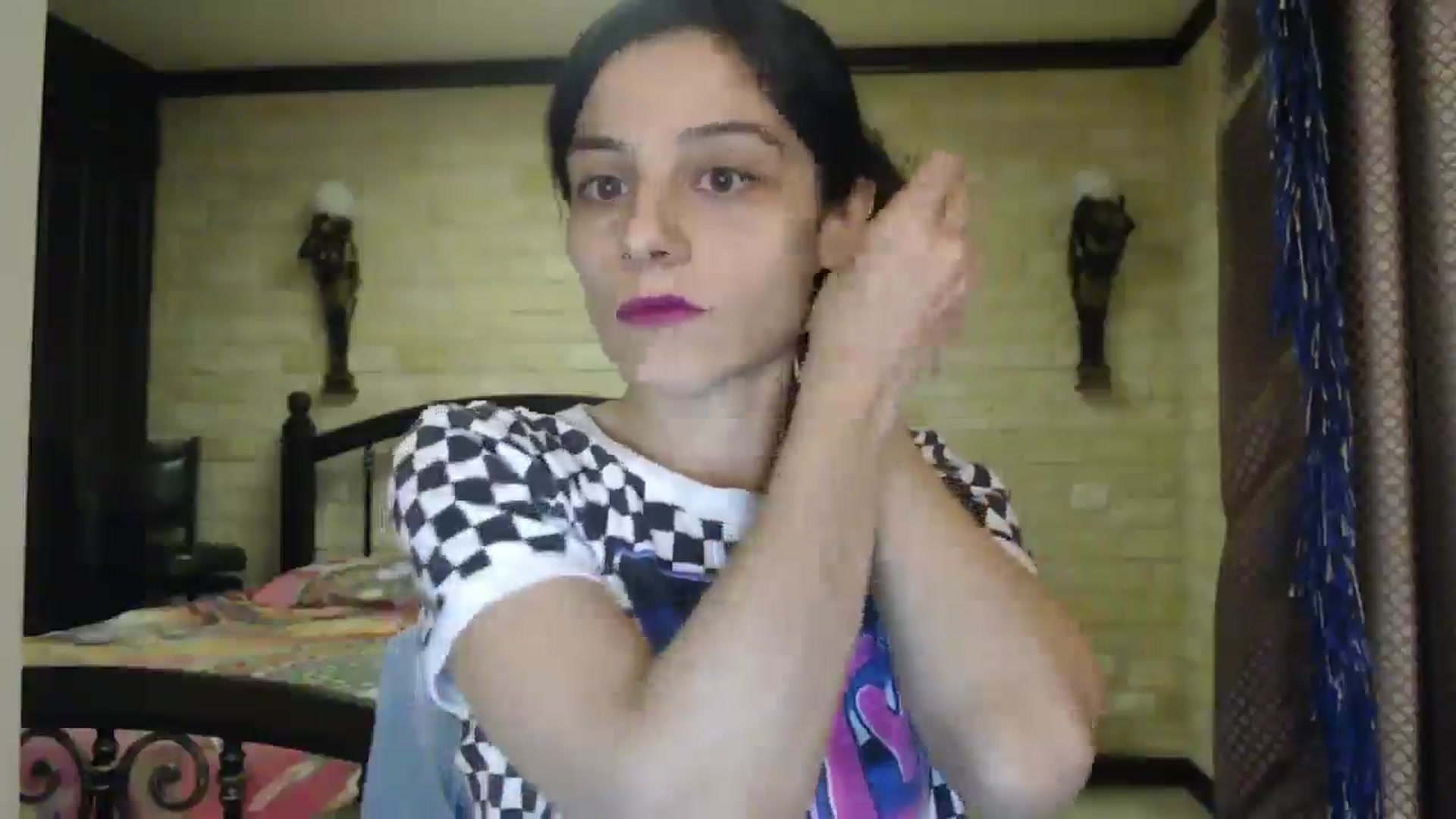 Gallery image thumbnail from ThePerfectNme's myfreecams stream on, 10/13/2024, 02:16 image 4 of 20