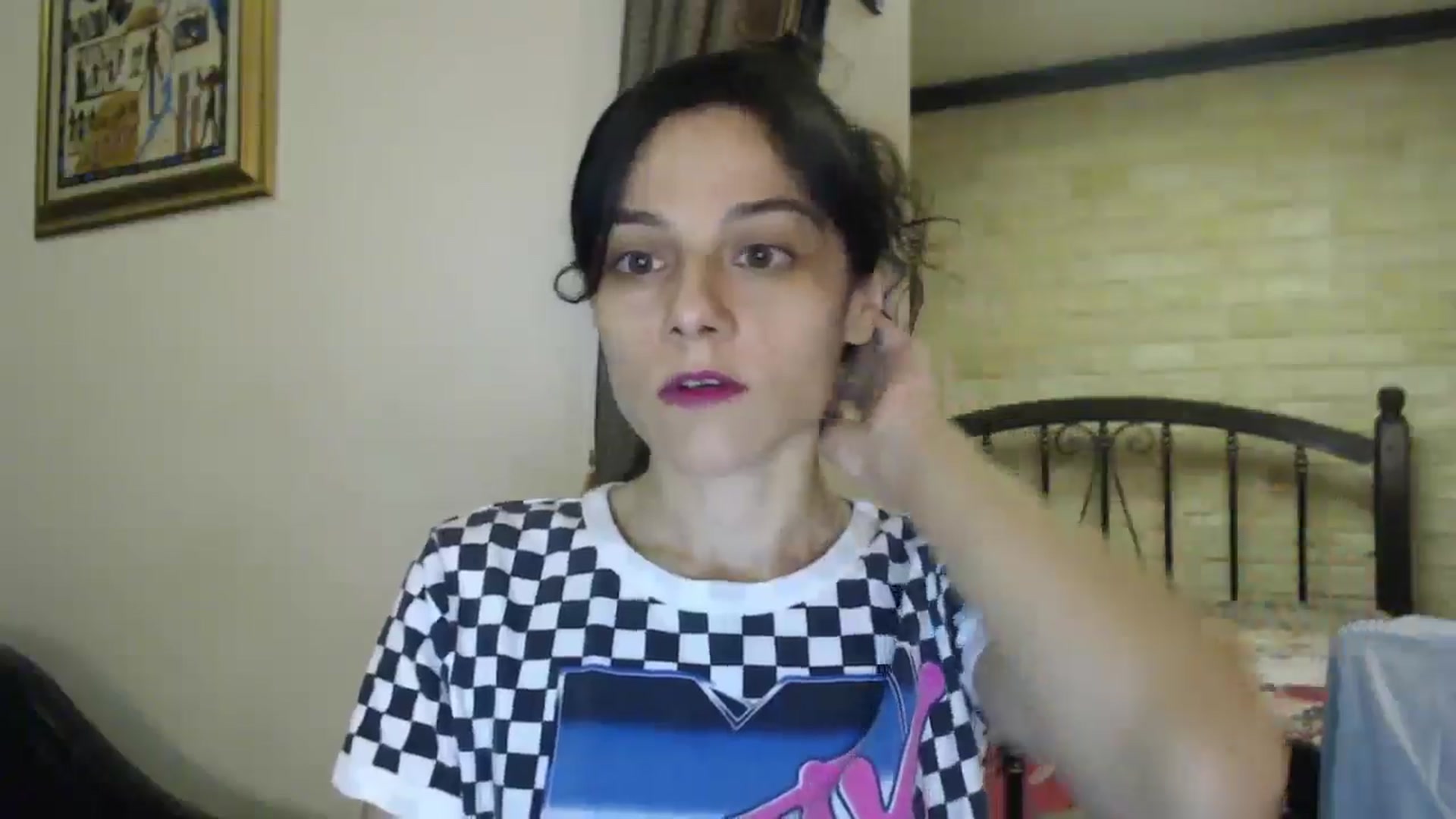 Gallery image thumbnail from ThePerfectNme's myfreecams stream on, 10/13/2024, 02:16 image 6 of 20