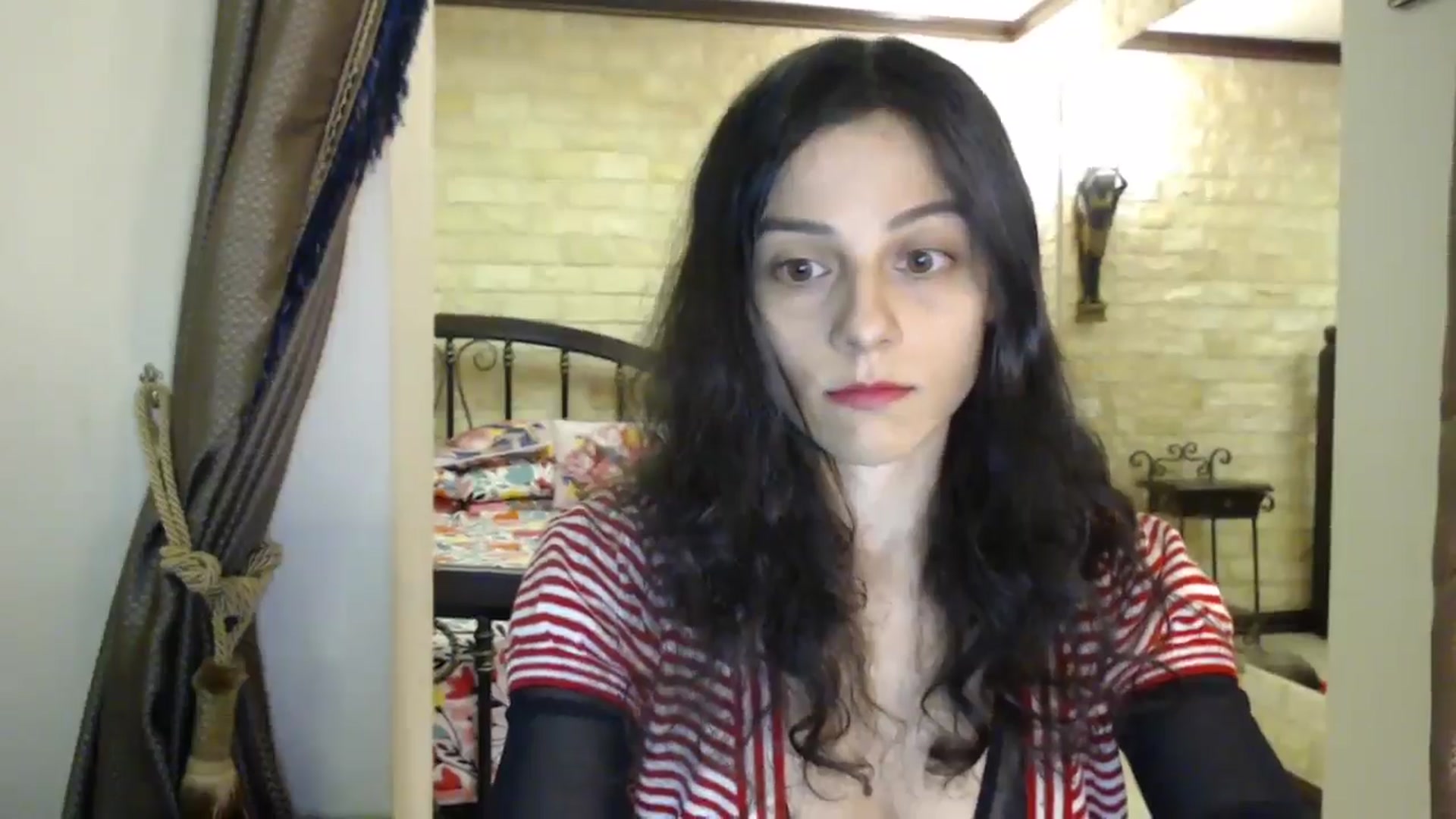 Gallery image thumbnail from ThePerfectNme's myfreecams stream on, 11/02/2024, 04:32 image 6 of 20