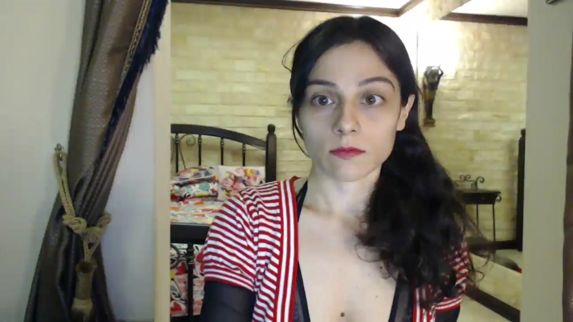Gallery image thumbnail from ThePerfectNme's myfreecams stream on, 11/02/2024, 04:32 image 12 of 20