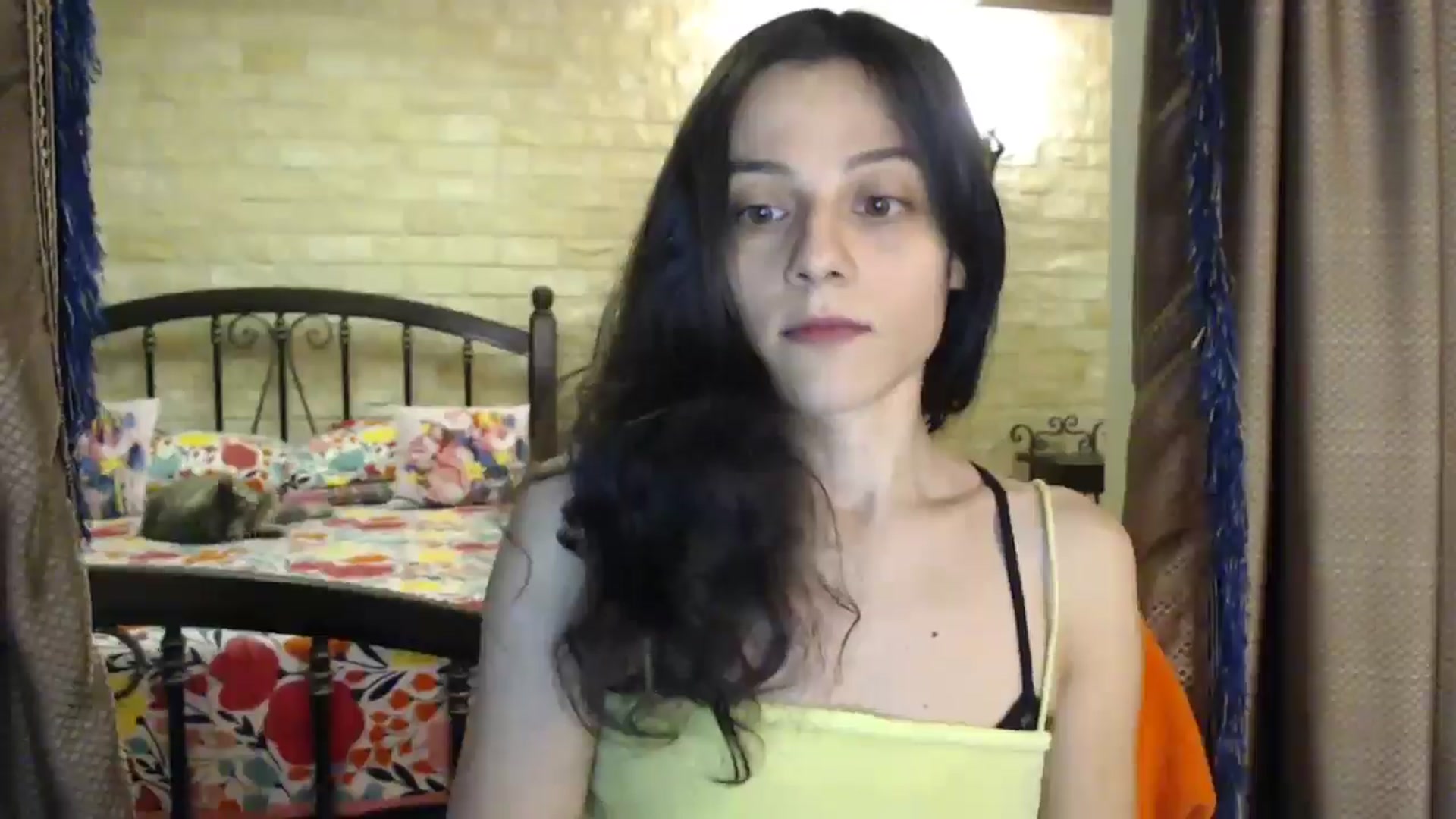 Gallery image thumbnail from ThePerfectNme's myfreecams stream on, 11/03/2024, 02:43 image 10 of 20