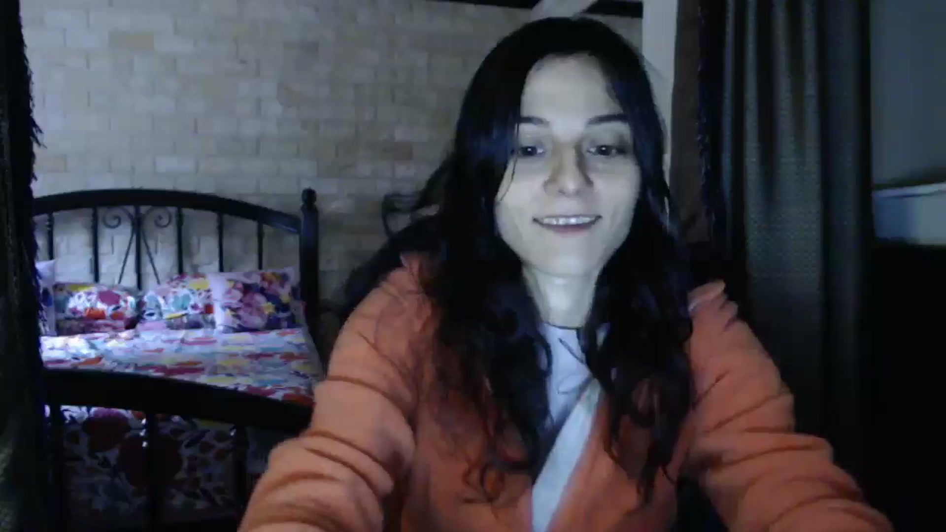 Gallery image thumbnail from ThePerfectNme's myfreecams stream on, 11/03/2024, 09:11 image 13 of 20