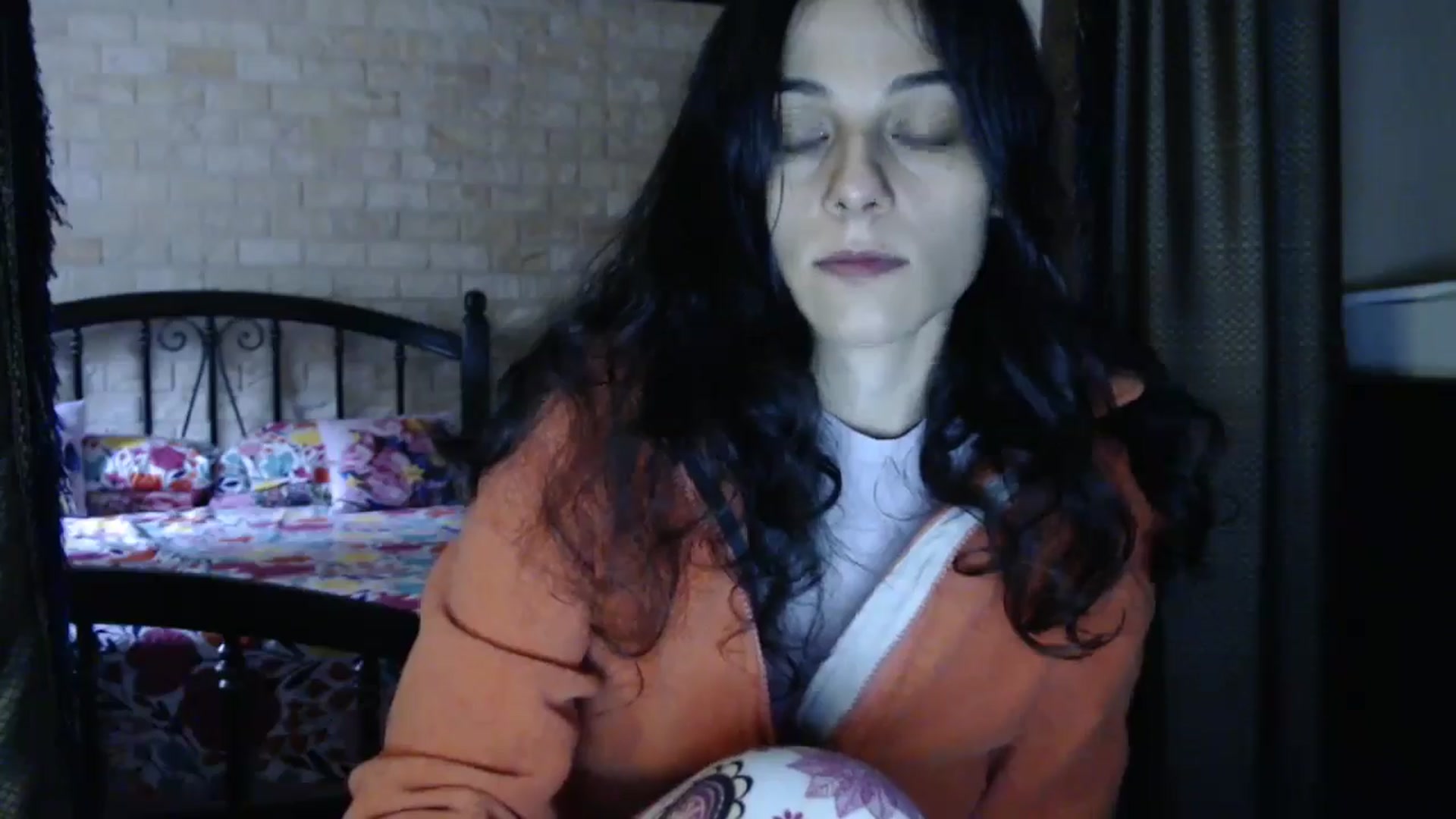 Gallery image thumbnail from ThePerfectNme's myfreecams stream on, 11/03/2024, 09:11 image 15 of 20
