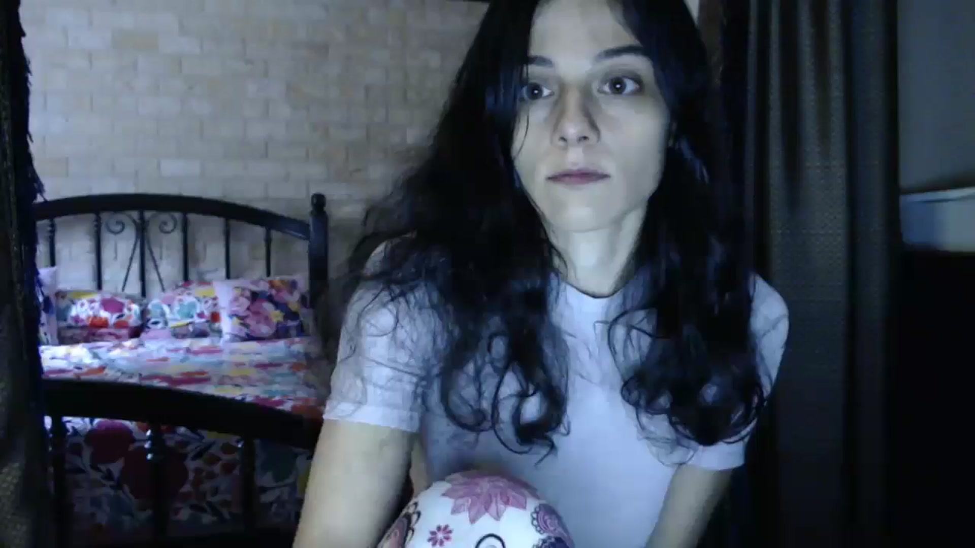 Gallery image thumbnail from ThePerfectNme's myfreecams stream on, 11/03/2024, 09:11 image 1 of 20