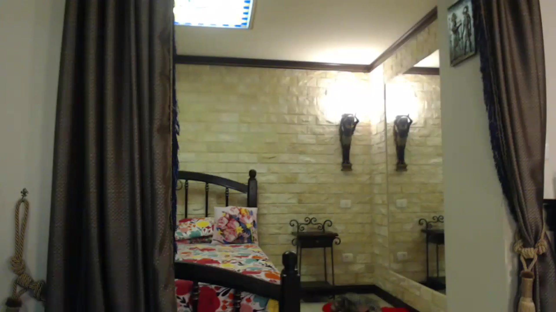 Gallery image thumbnail from ThePerfectNme's myfreecams stream on, 11/05/2024, 02:56 image 8 of 20