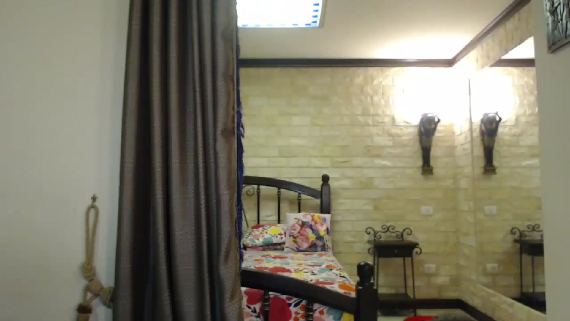 Gallery image thumbnail from ThePerfectNme's myfreecams stream on, 11/05/2024, 02:56 image 14 of 20