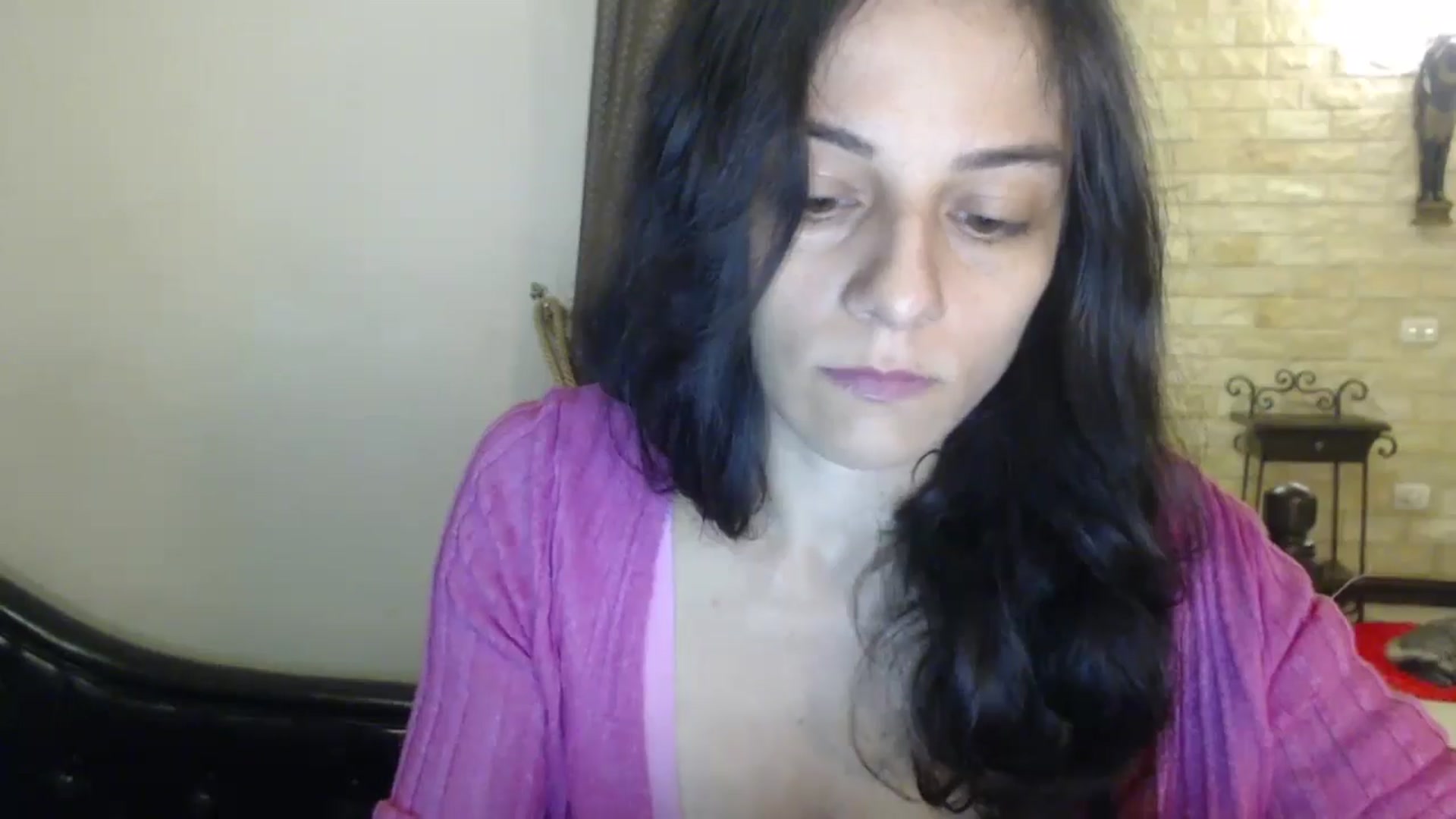 Gallery image thumbnail from ThePerfectNme's myfreecams stream on, 11/06/2024, 02:24 image 2 of 20