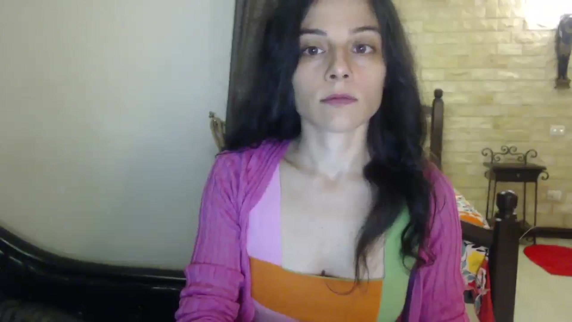 Gallery image thumbnail from ThePerfectNme's myfreecams stream on, 11/06/2024, 02:24 image 6 of 20