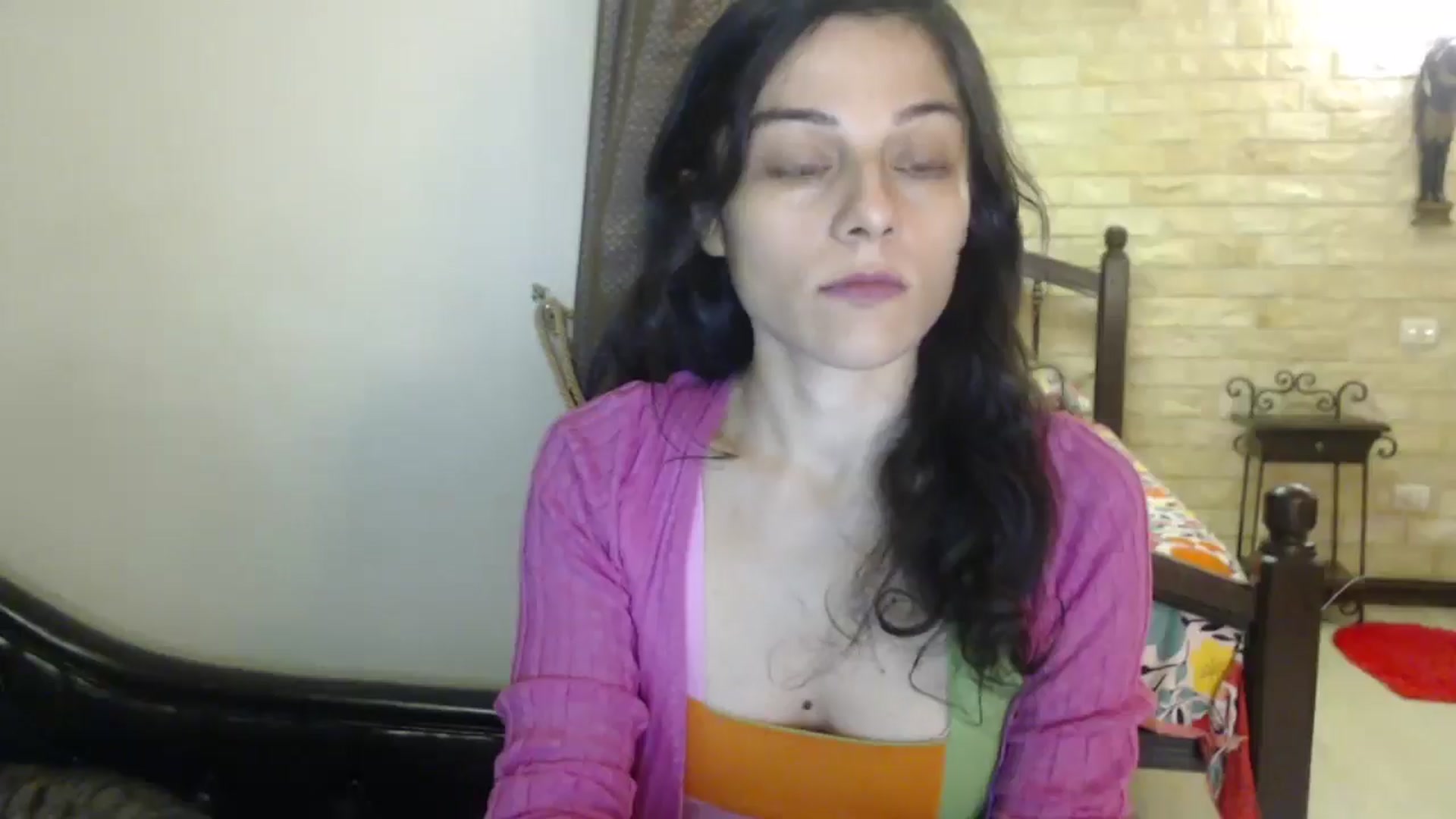 Gallery image thumbnail from ThePerfectNme's myfreecams stream on, 11/06/2024, 02:24 image 9 of 20