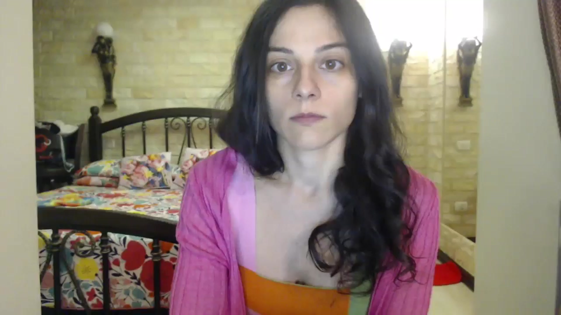 Gallery image thumbnail from ThePerfectNme's myfreecams stream on, 11/06/2024, 05:00 image 9 of 20