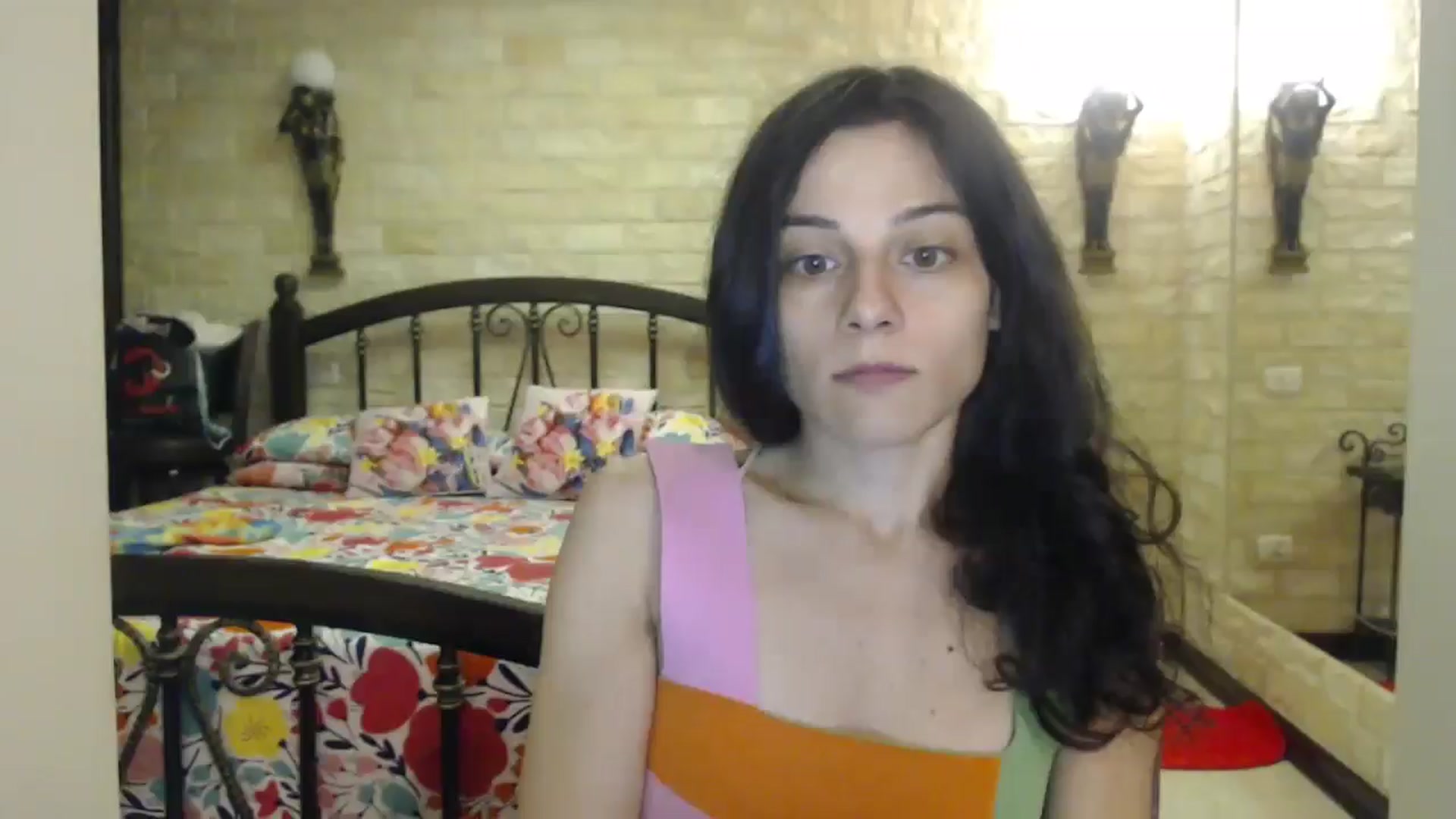 Gallery image thumbnail from ThePerfectNme's myfreecams stream on, 11/06/2024, 05:00 image 2 of 20