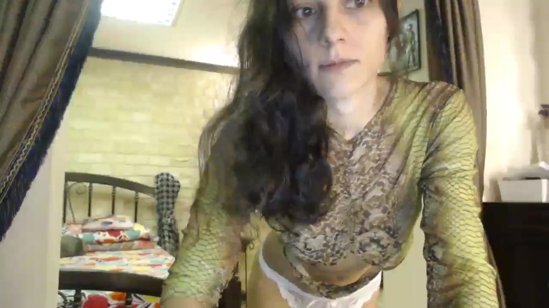 Gallery image thumbnail from ThePerfectNme's myfreecams stream on, 11/07/2024, 05:26 image 15 of 20
