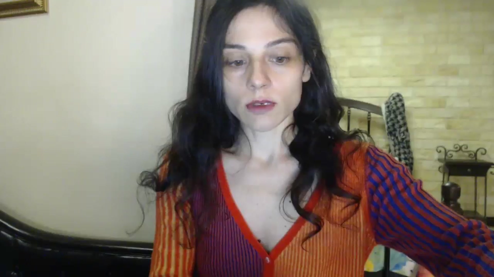 Gallery image thumbnail from ThePerfectNme's myfreecams stream on, 11/08/2024, 08:31 image 6 of 20