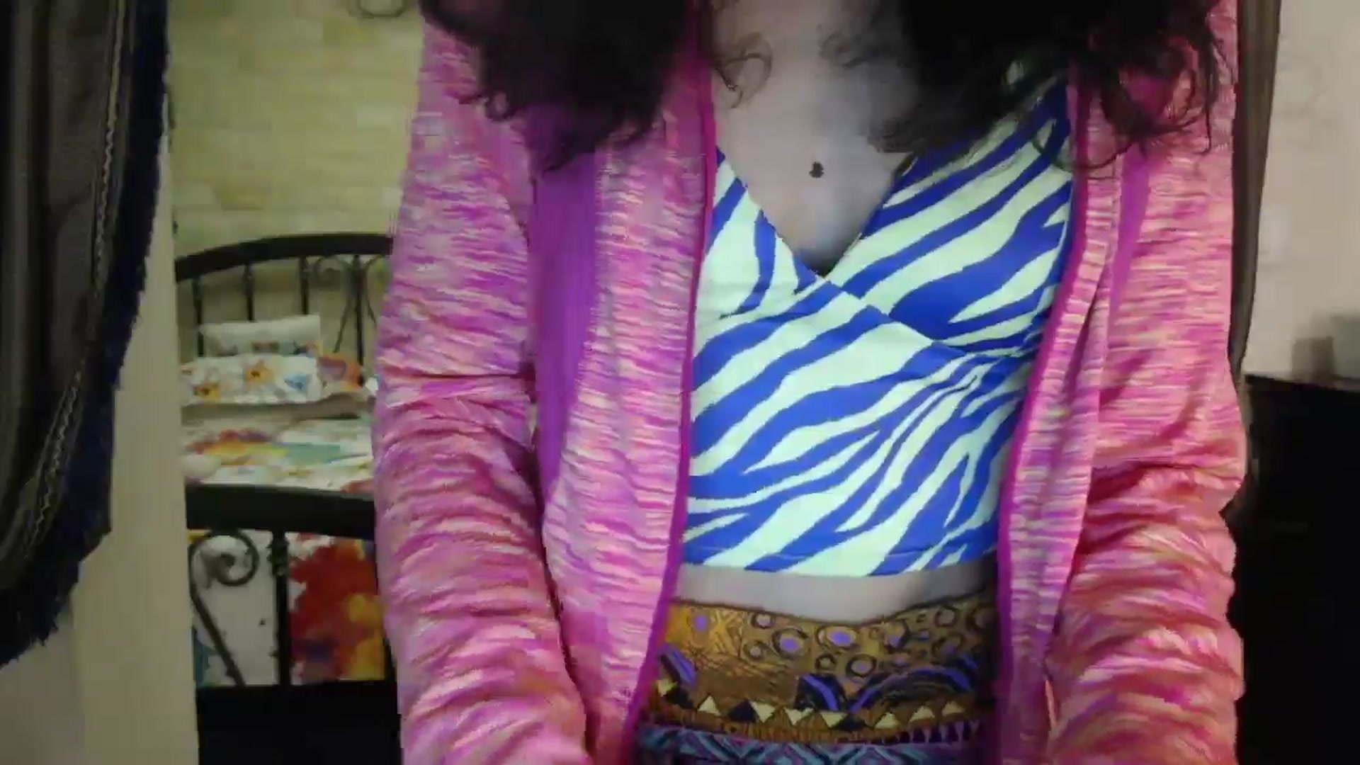 Gallery image thumbnail from ThePerfectNme's myfreecams stream on, 11/14/2024, 01:42 image 7 of 20
