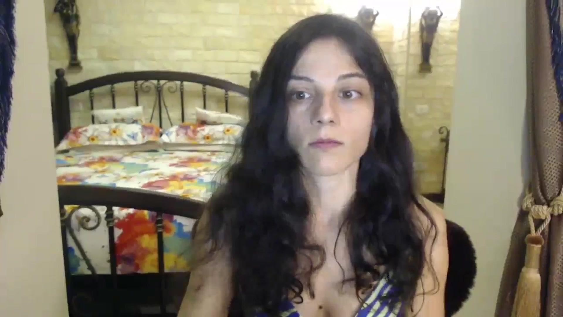 Gallery image thumbnail from ThePerfectNme's myfreecams stream on, 11/14/2024, 04:33 image 5 of 20
