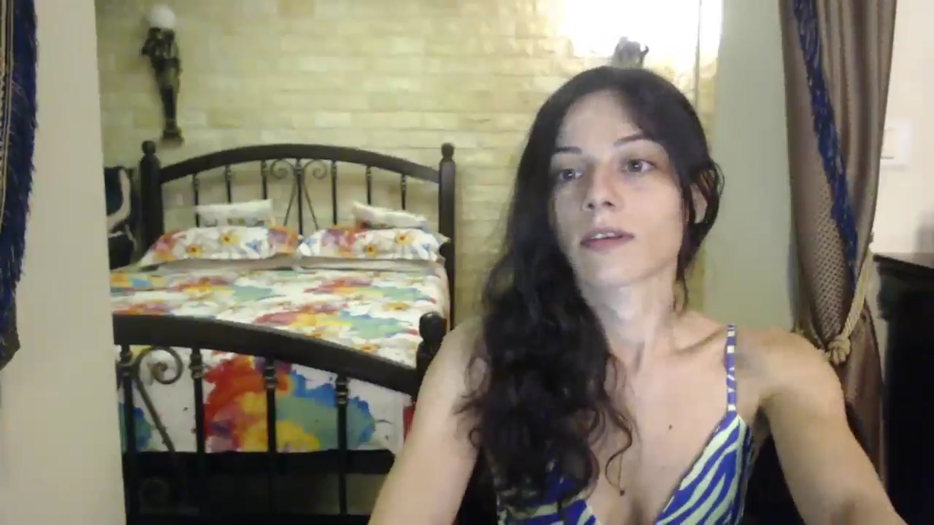 Gallery image thumbnail from ThePerfectNme's myfreecams stream on, 11/14/2024, 05:14 image 18 of 20