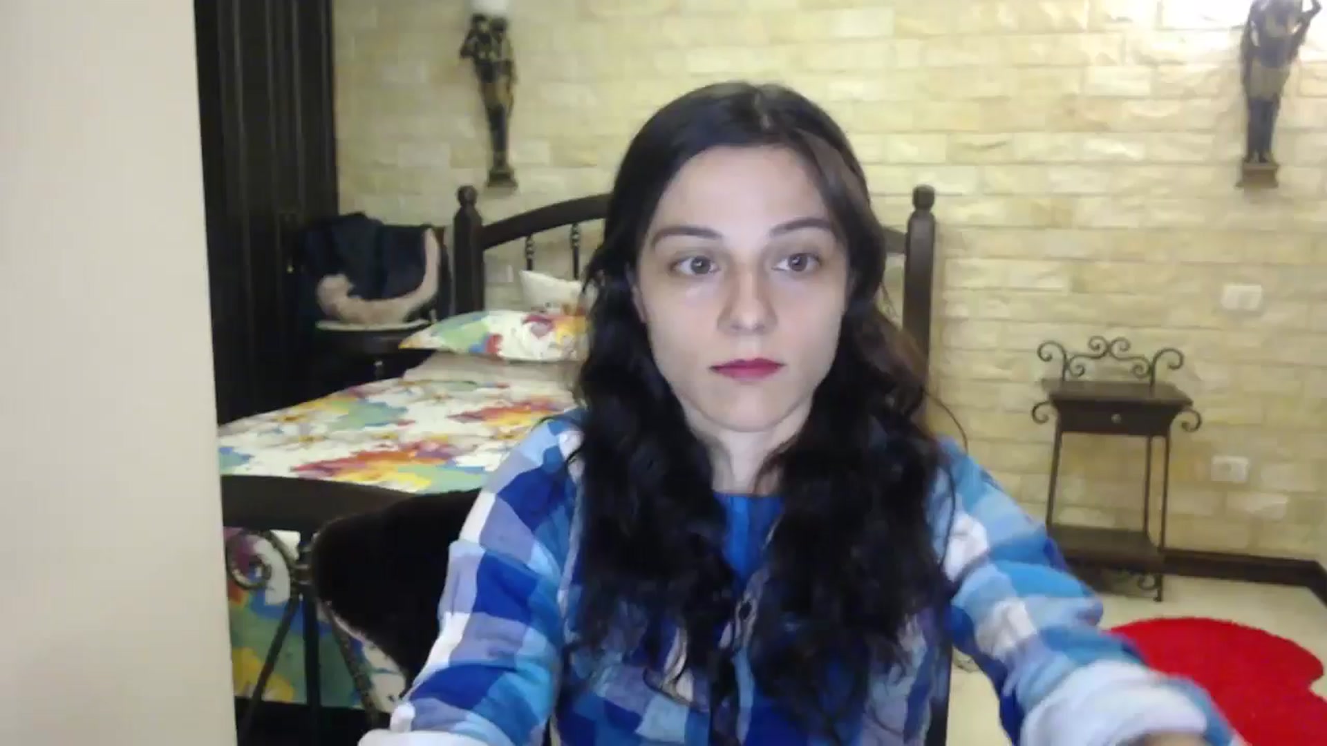 Gallery image thumbnail from ThePerfectNme's myfreecams stream on, 11/15/2024, 03:17 image 16 of 20