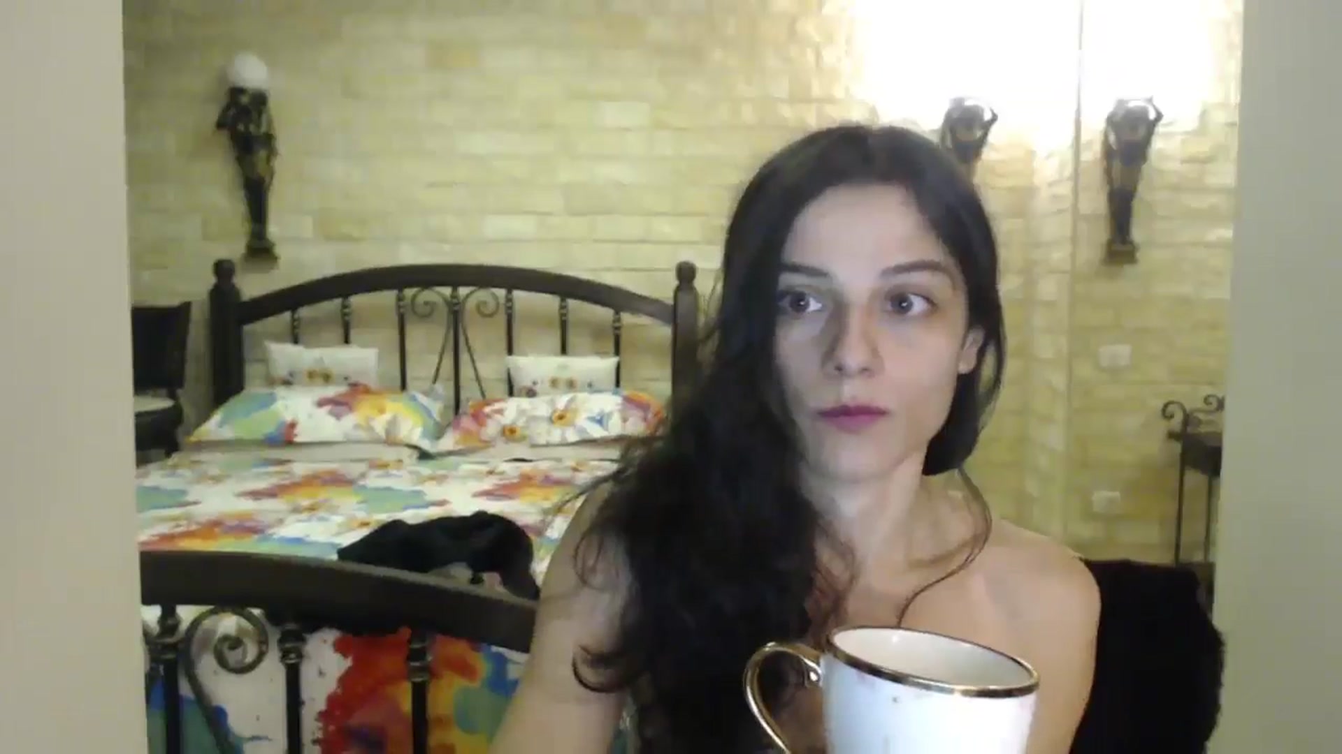 Gallery image thumbnail from ThePerfectNme's myfreecams stream on, 11/16/2024, 06:18 image 14 of 20
