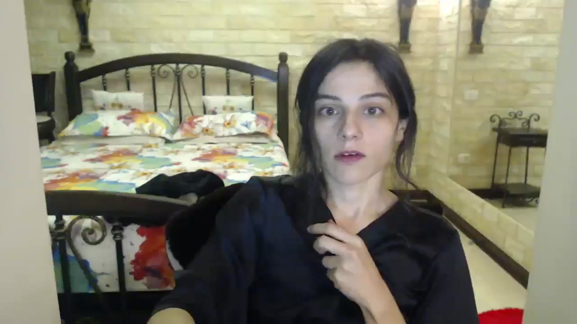 Gallery image thumbnail from ThePerfectNme's myfreecams stream on, 11/16/2024, 07:17 image 14 of 20