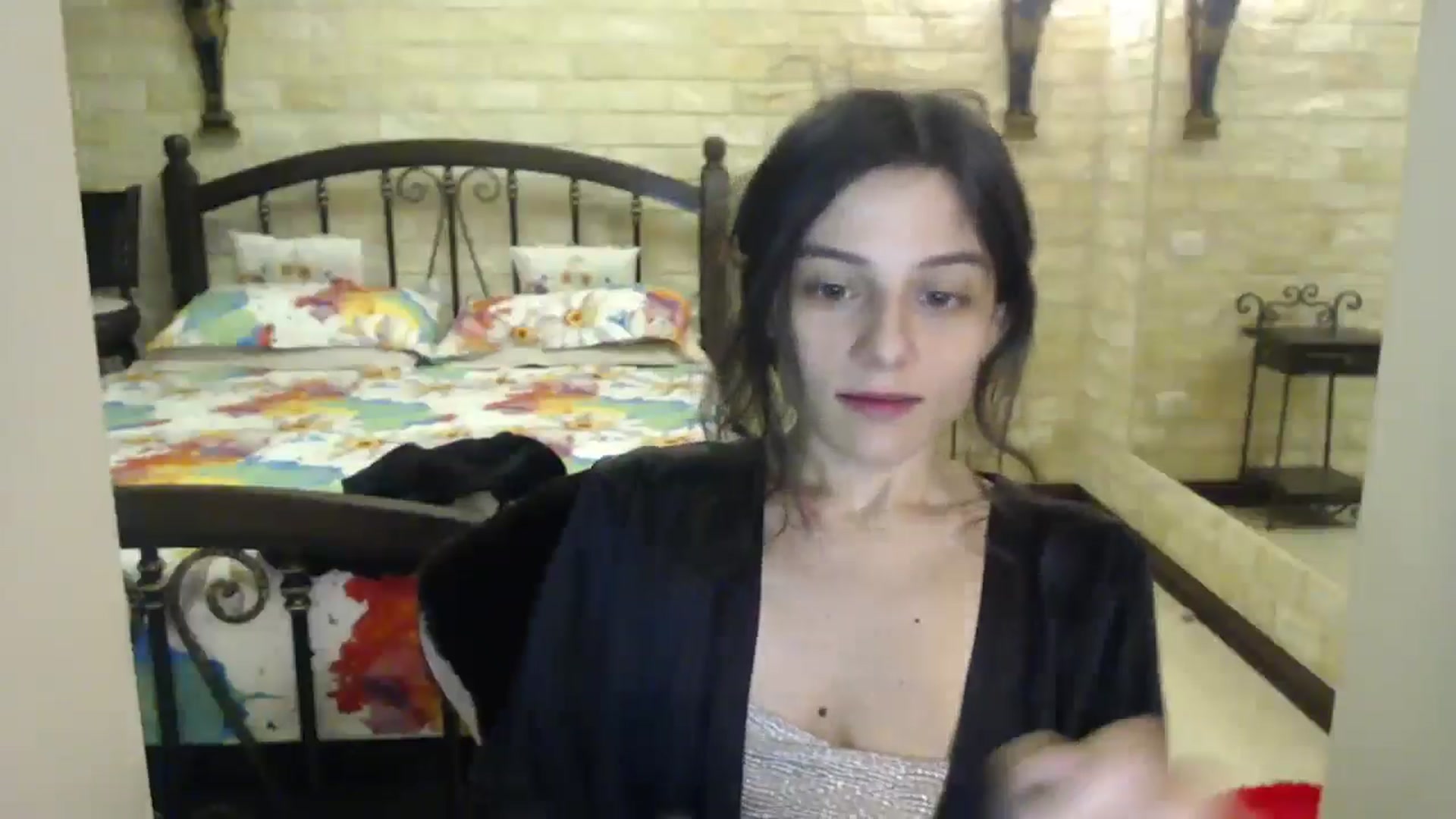 Gallery image thumbnail from ThePerfectNme's myfreecams stream on, 11/16/2024, 07:17 image 13 of 20