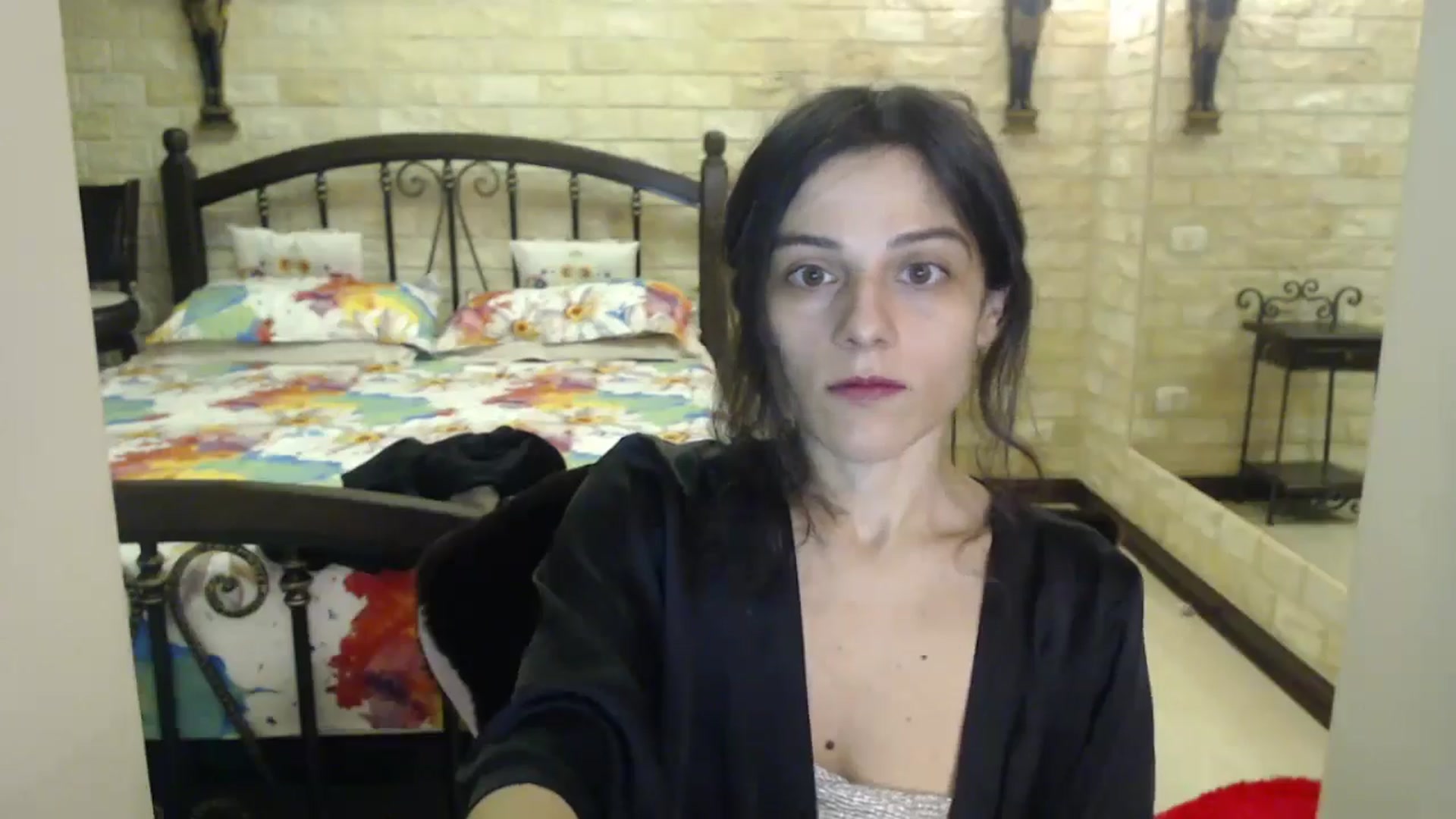 Gallery image thumbnail from ThePerfectNme's myfreecams stream on, 11/16/2024, 07:17 image 10 of 20