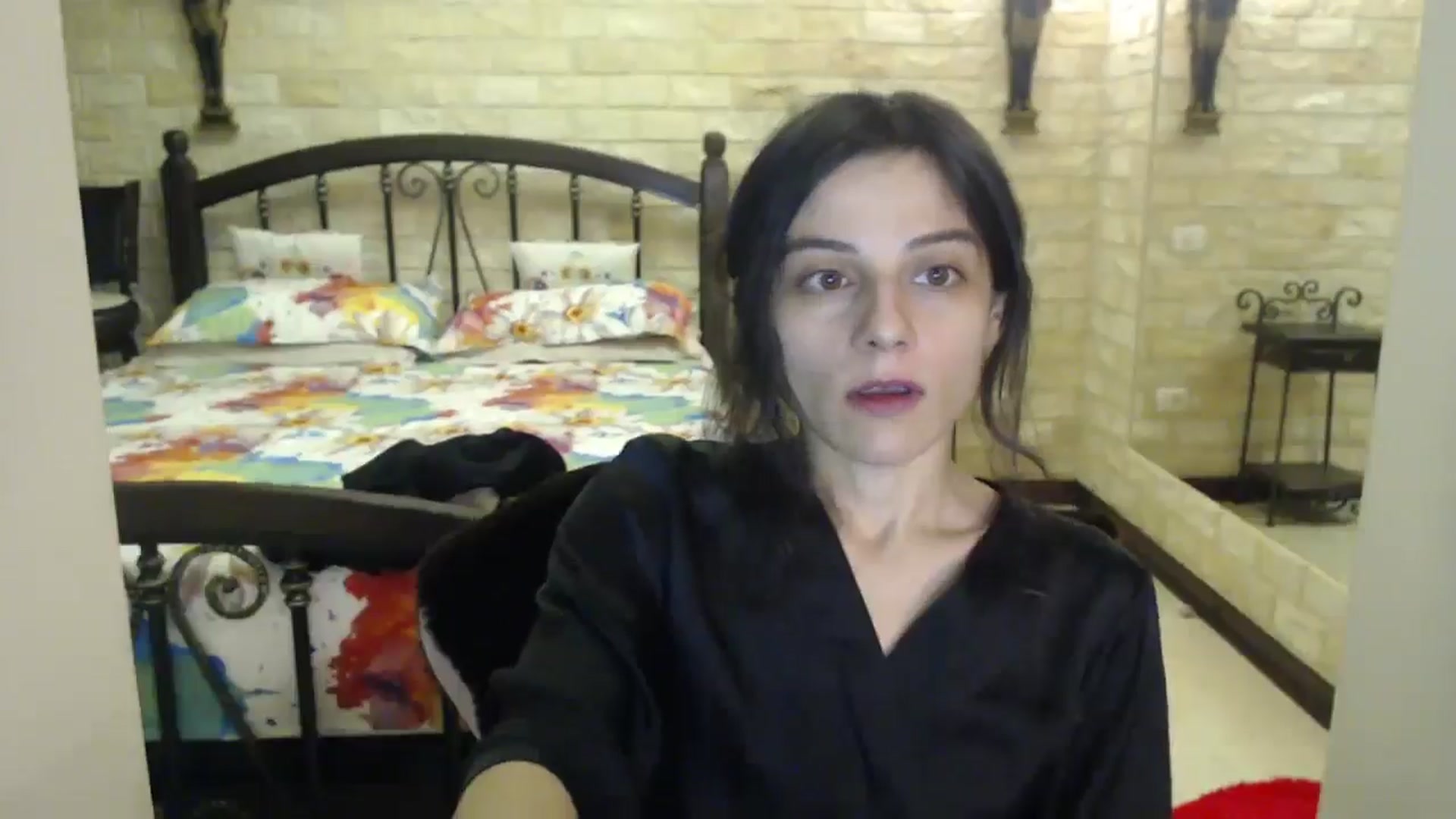 Gallery image thumbnail from ThePerfectNme's myfreecams stream on, 11/16/2024, 07:17 image 17 of 20