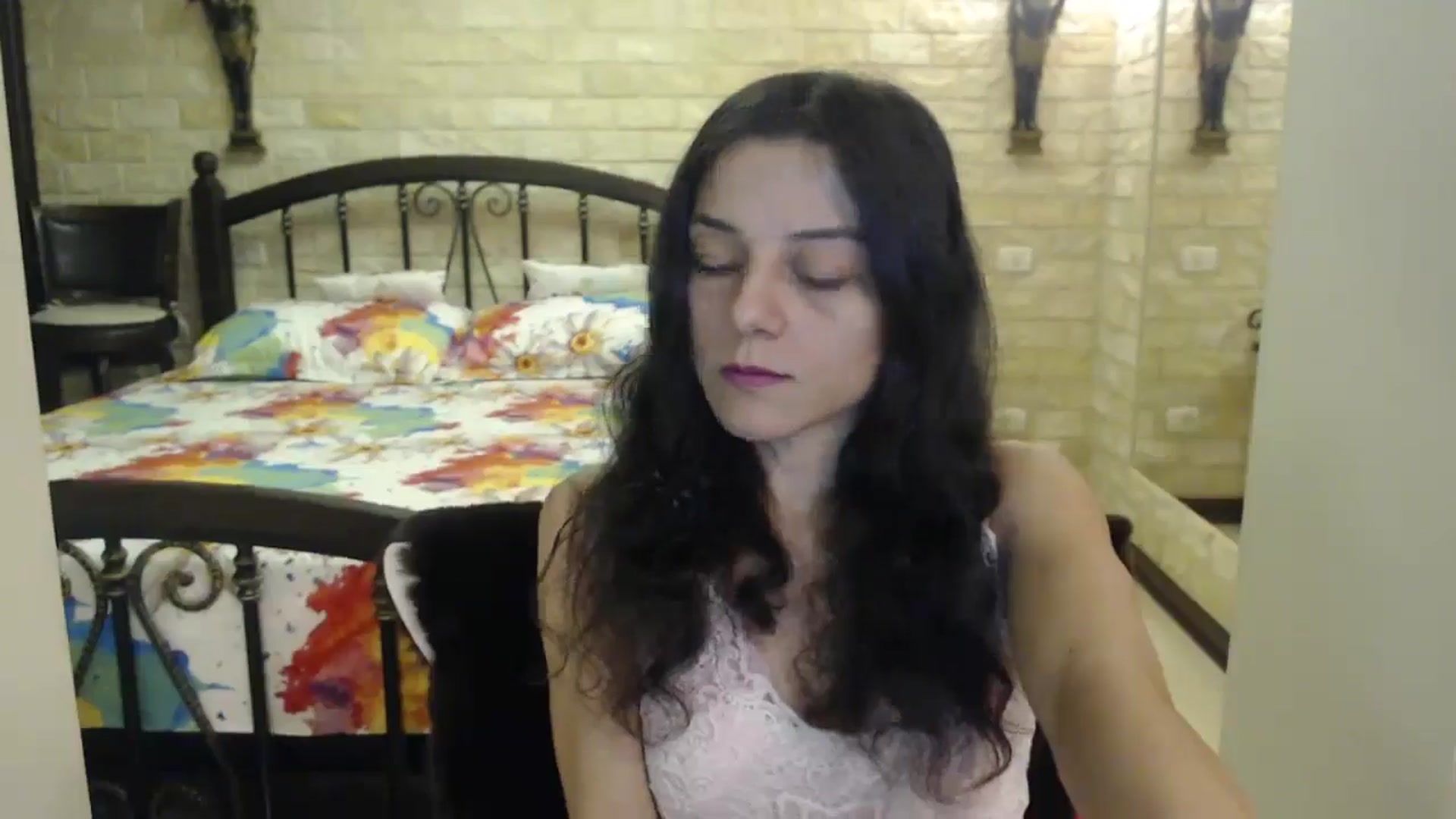 Gallery image thumbnail from ThePerfectNme's myfreecams stream on, 11/17/2024, 01:50 image 3 of 20