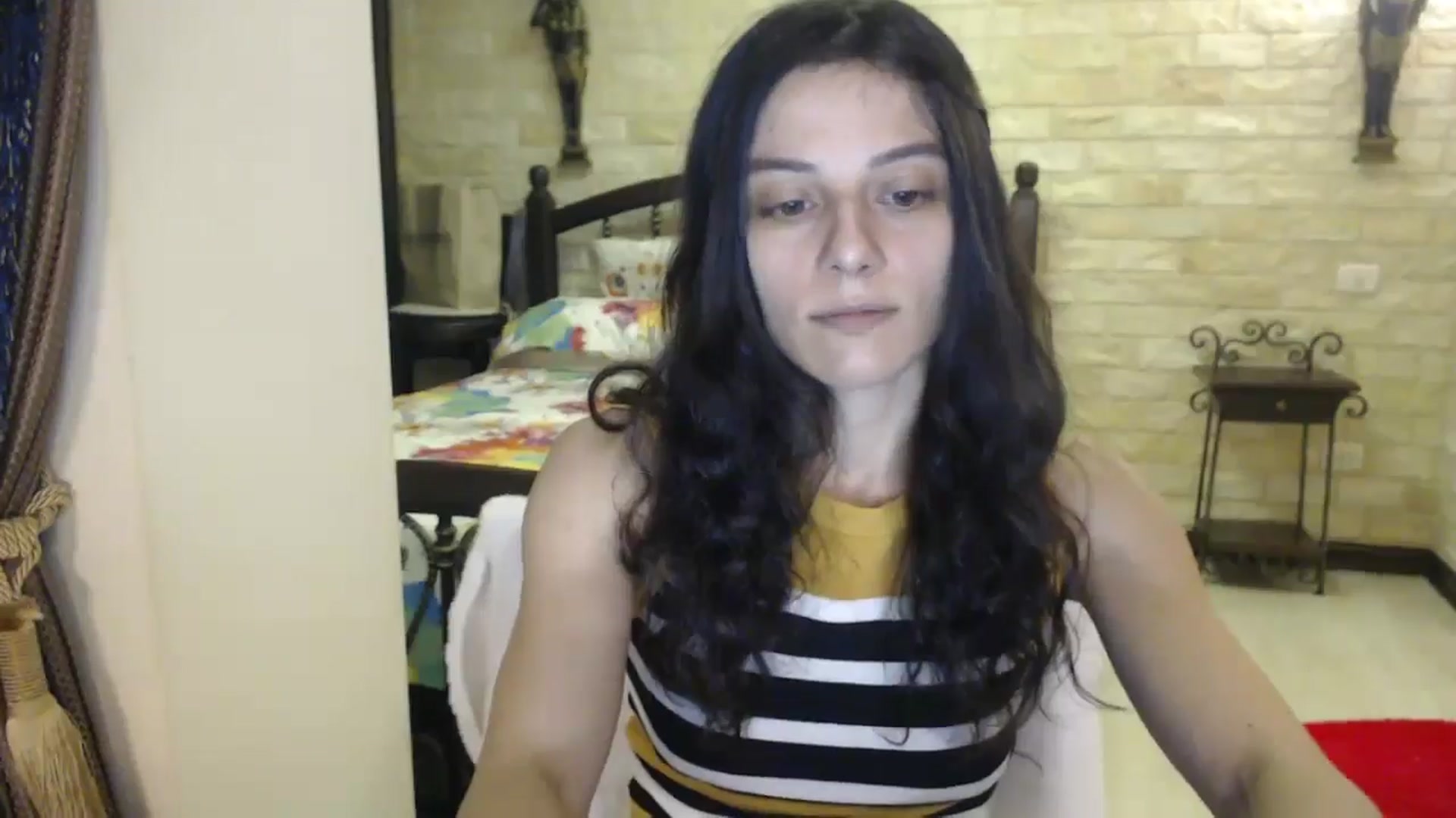 Gallery image thumbnail from ThePerfectNme's myfreecams stream on, 11/19/2024, 01:01 image 13 of 20