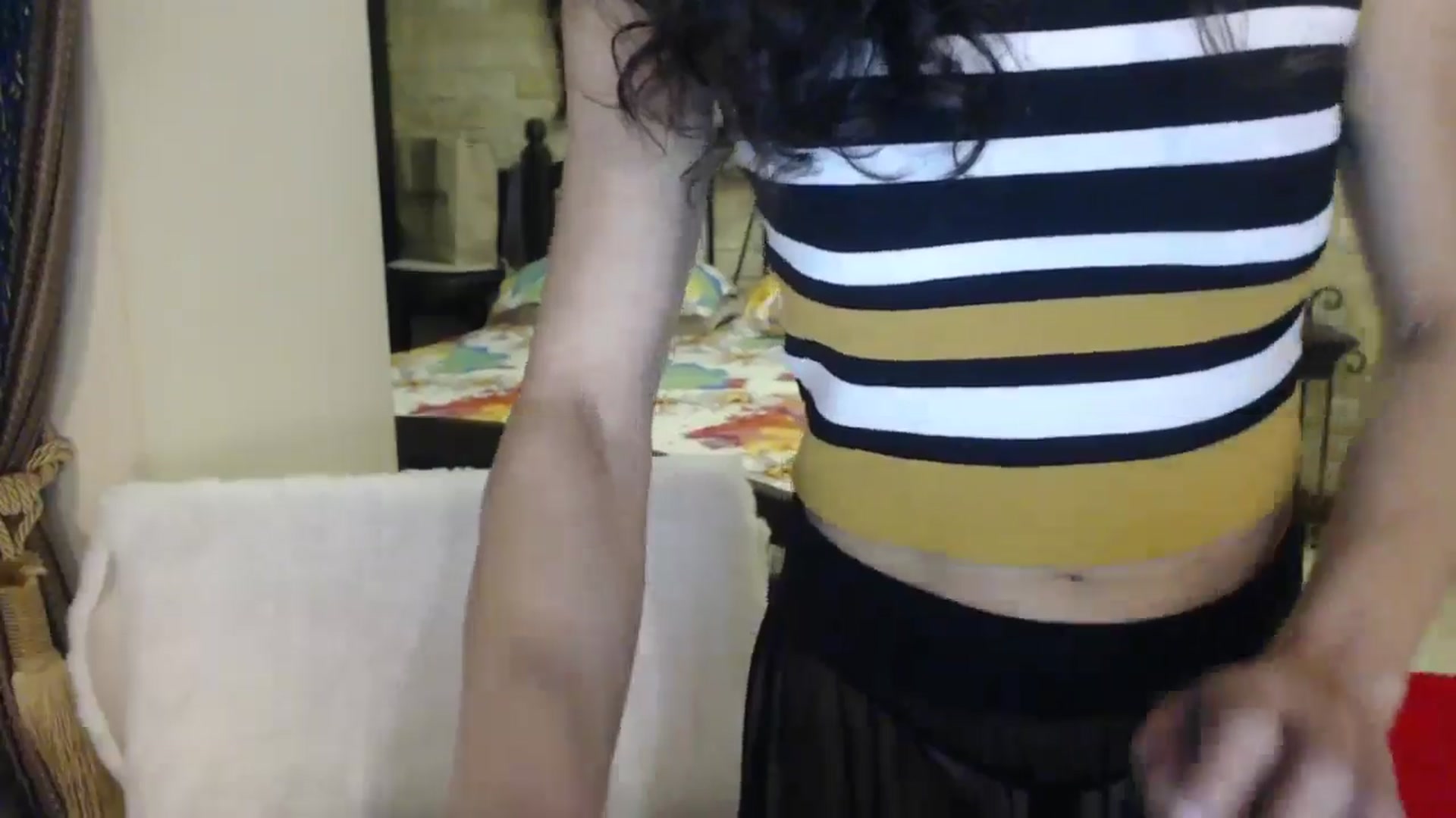 Gallery image thumbnail from ThePerfectNme's myfreecams stream on, 11/19/2024, 01:01 image 9 of 20