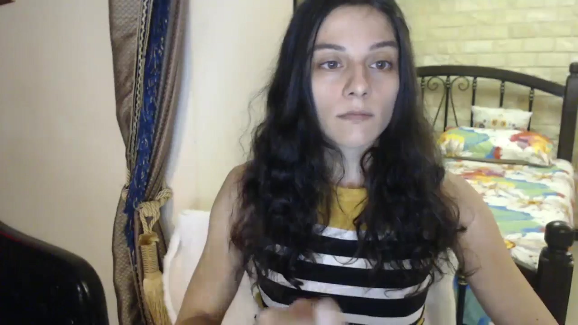 Gallery image thumbnail from ThePerfectNme's myfreecams stream on, 11/19/2024, 01:01 image 6 of 20