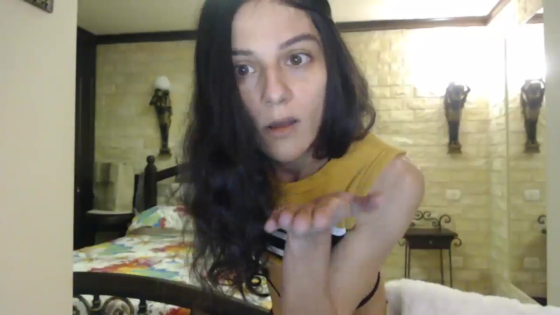 Gallery image thumbnail from ThePerfectNme's myfreecams stream on, 11/19/2024, 03:11 image 16 of 20