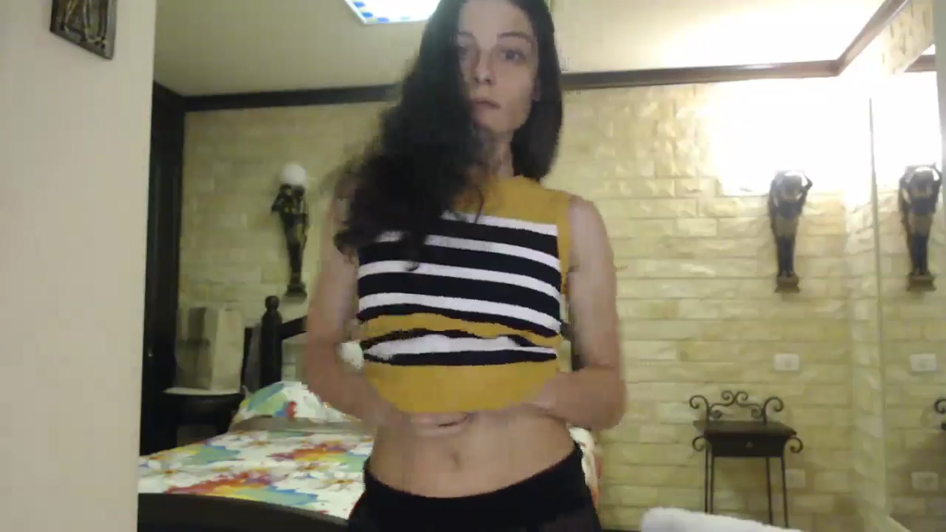 Gallery image thumbnail from ThePerfectNme's myfreecams stream on, 11/19/2024, 03:11 image 10 of 20