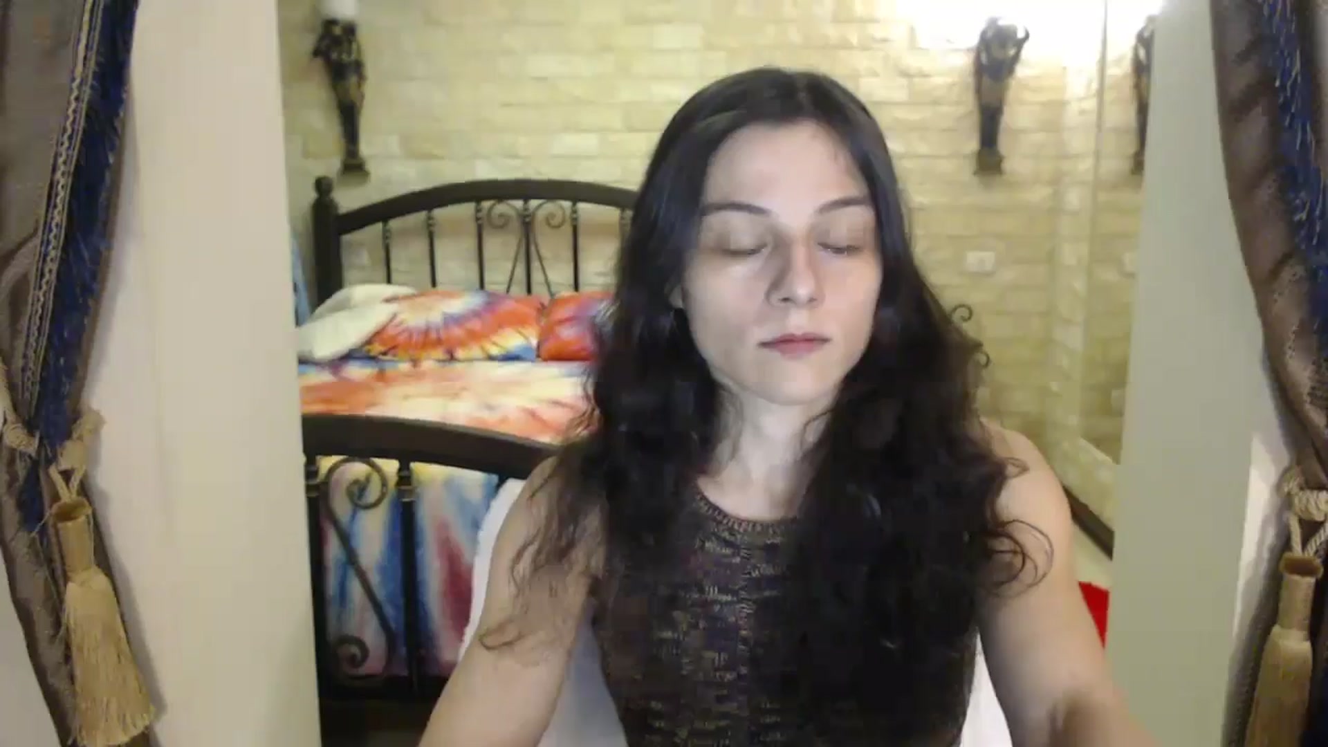 Gallery image thumbnail from ThePerfectNme's myfreecams stream on, 11/20/2024, 02:40 image 3 of 20