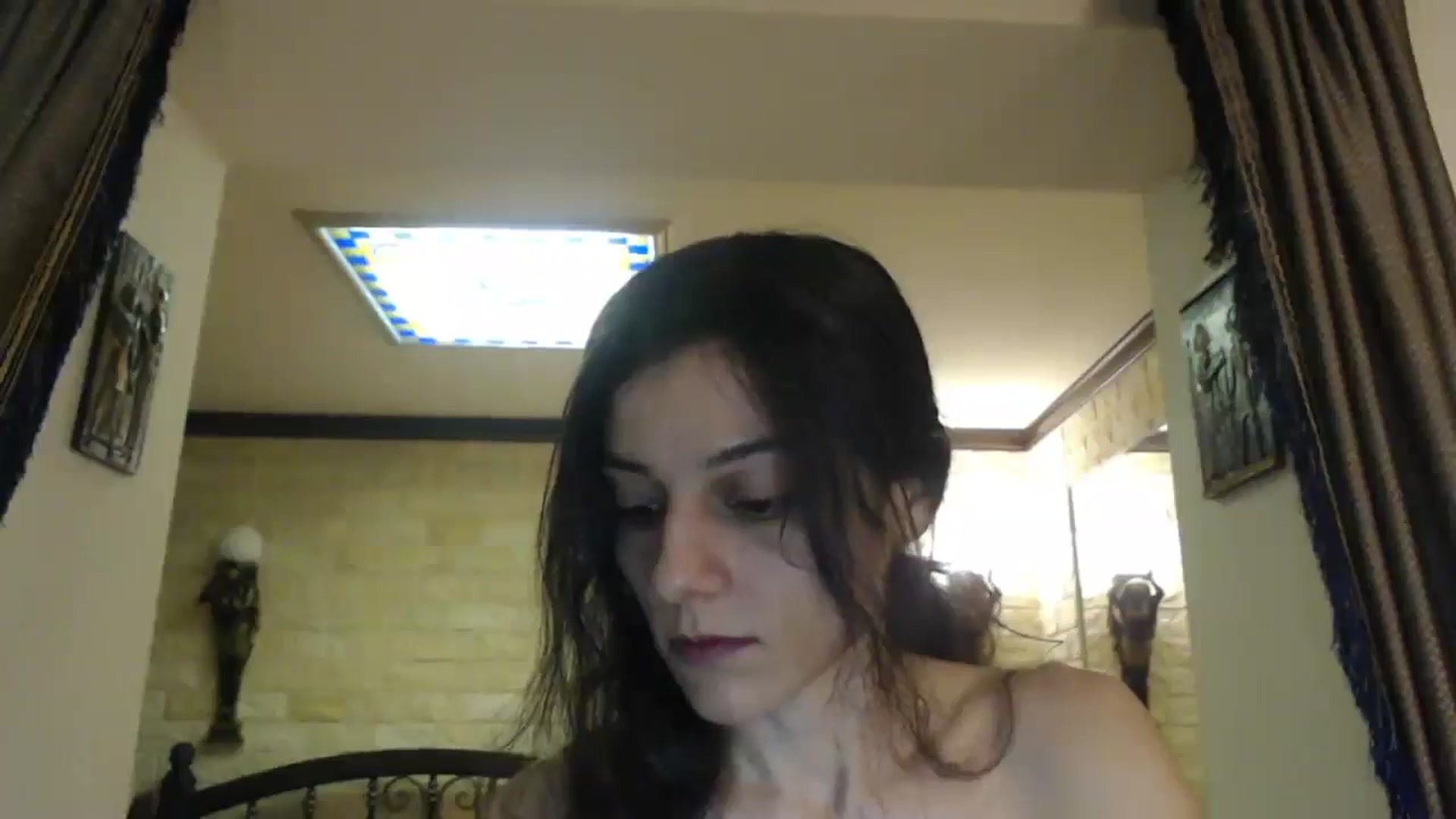 Gallery image thumbnail from ThePerfectNme's myfreecams stream on, 11/21/2024, 04:01 image 17 of 20