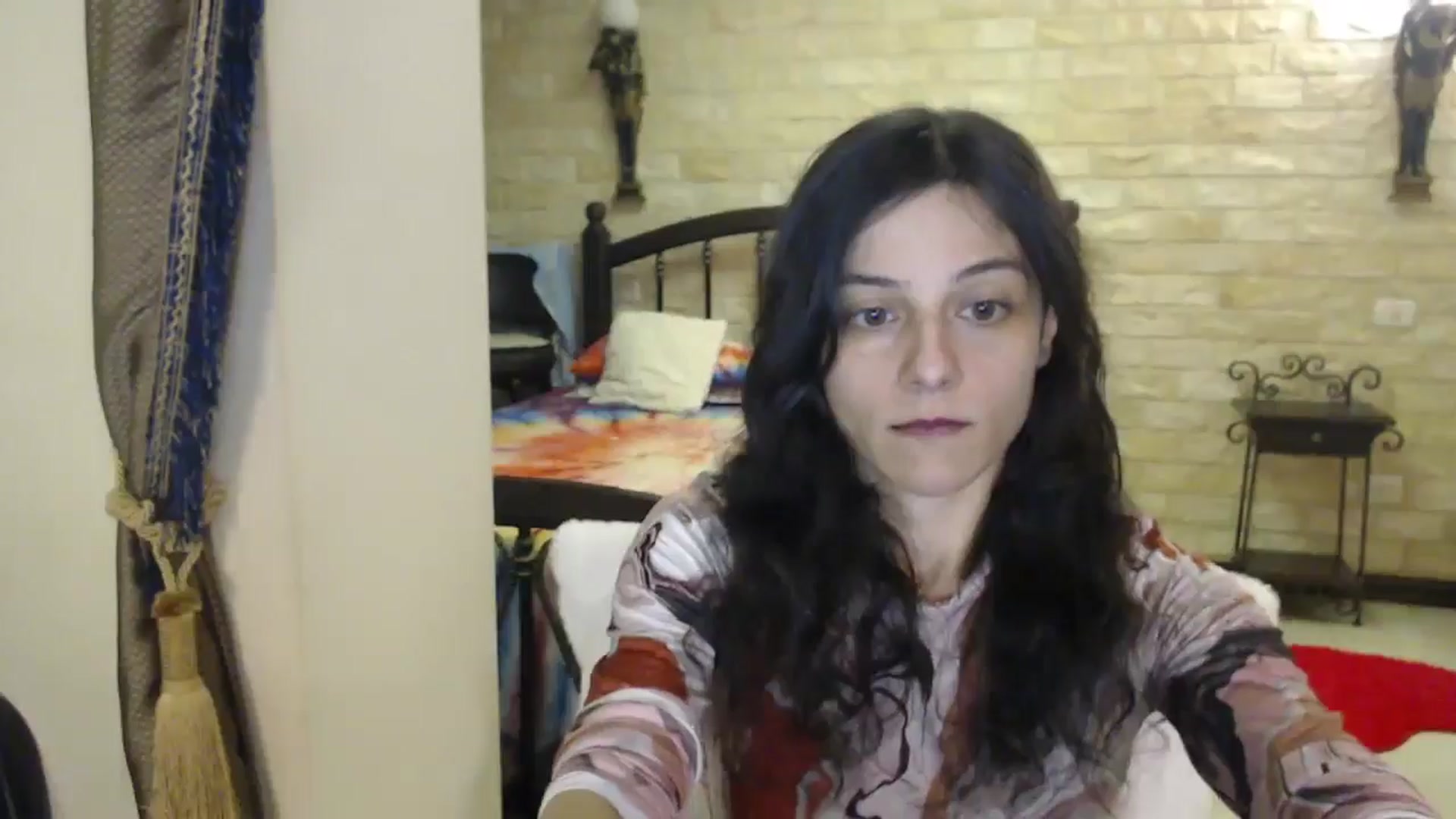 Gallery image thumbnail from ThePerfectNme's myfreecams stream on, 11/23/2024, 01:44 image 10 of 20