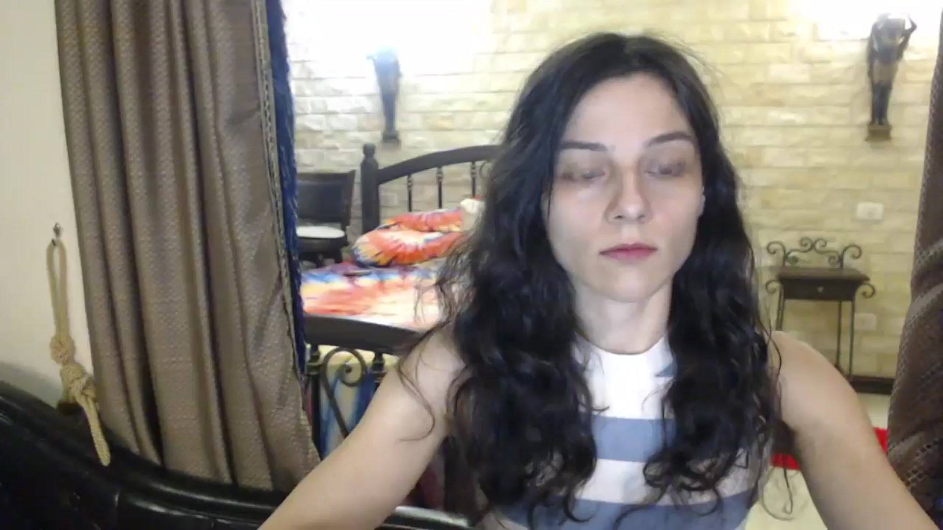 Gallery image thumbnail from ThePerfectNme's myfreecams stream on, 11/27/2024, 05:28 image 10 of 20