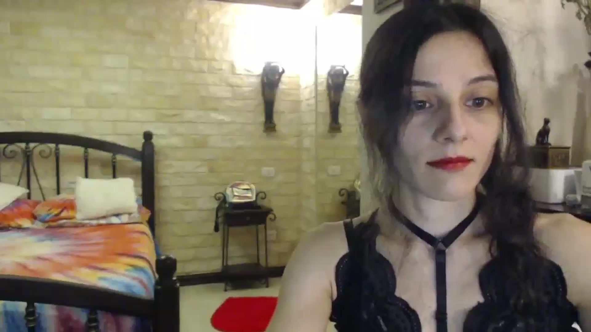 Gallery image thumbnail from ThePerfectNme's myfreecams stream on, 11/28/2024, 04:06 image 18 of 20