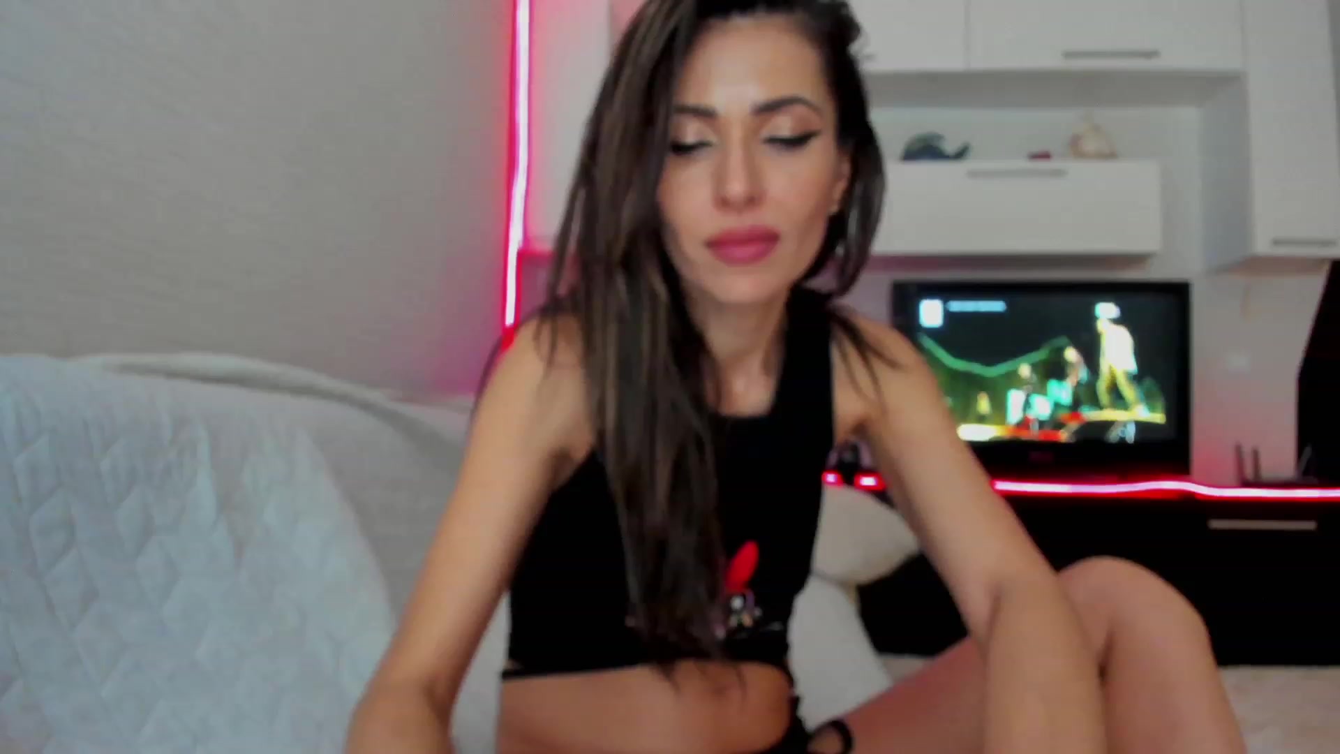 Gallery image thumbnail from TheRabb1tHole's myfreecams stream on, 03/22/2023, 05:33 image 18 of 20