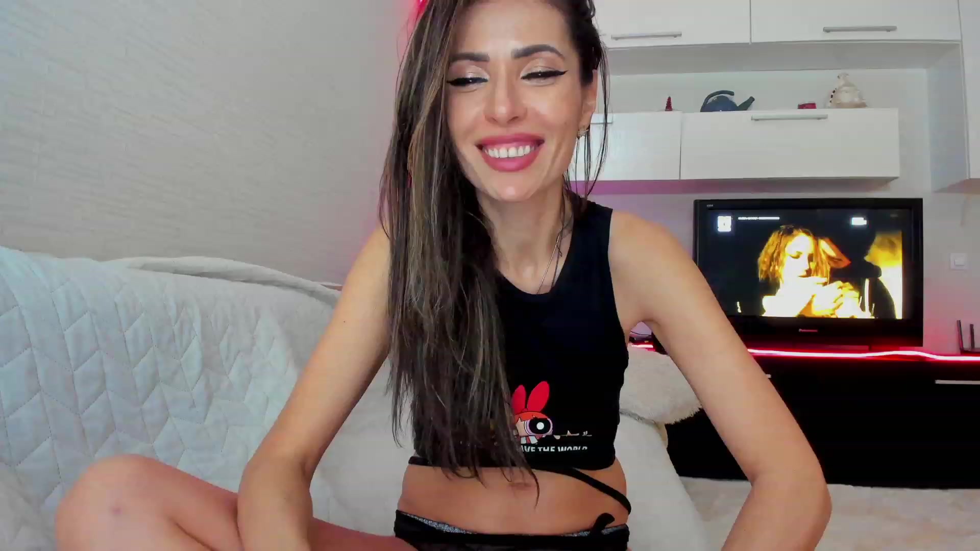 Gallery image thumbnail from TheRabb1tHole's myfreecams stream on, 03/22/2023, 05:33 image 13 of 20
