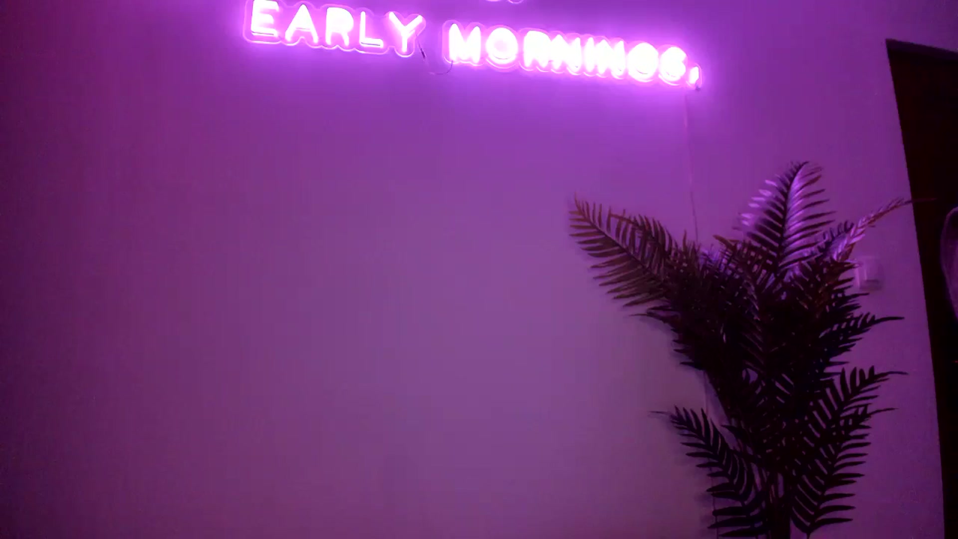Gallery image thumbnail from TheRosette's myfreecams stream on, 11/28/2023, 01:08 image 13 of 20