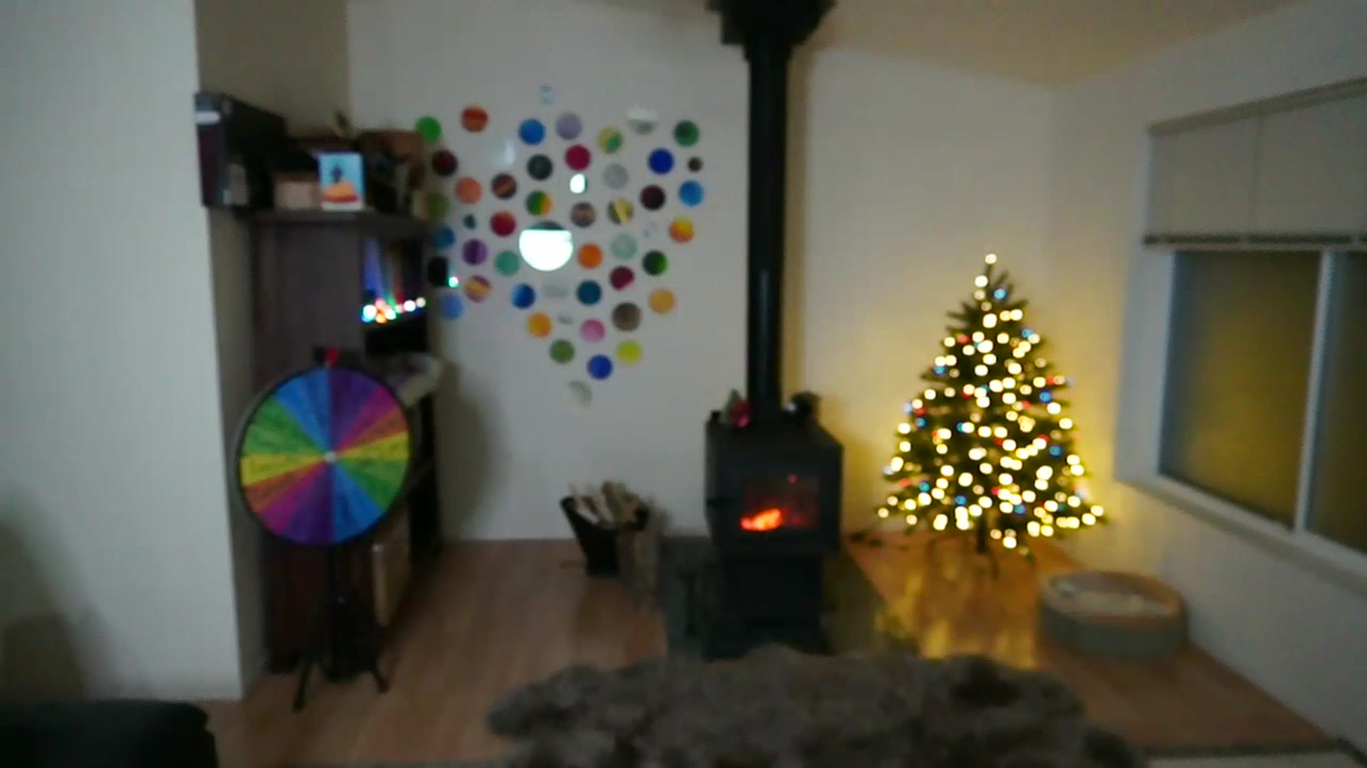 Gallery image thumbnail from TheRoxRoom's myfreecams stream on, 12/03/2022, 05:01 image 12 of 20