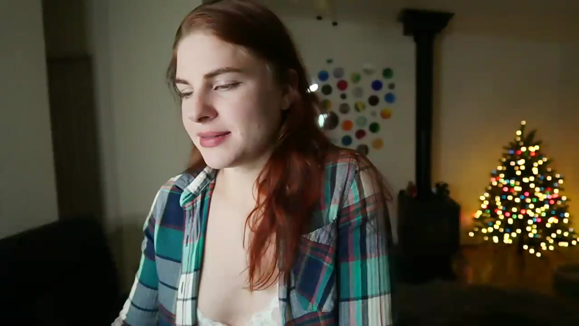 Gallery image thumbnail from TheRoxRoom's myfreecams stream on, 12/10/2022, 04:34 image 4 of 20