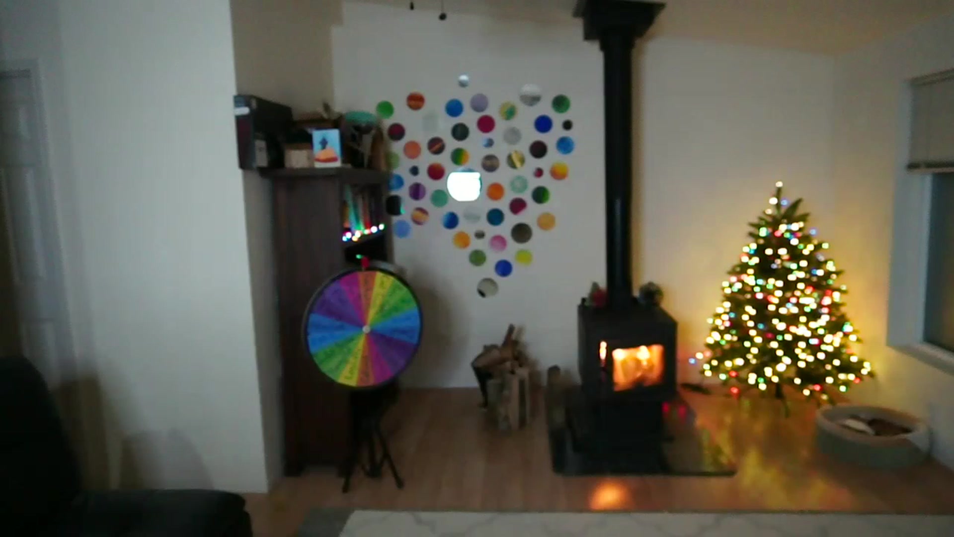 Gallery image thumbnail from TheRoxRoom's myfreecams stream on, 12/24/2022, 03:40 image 12 of 20