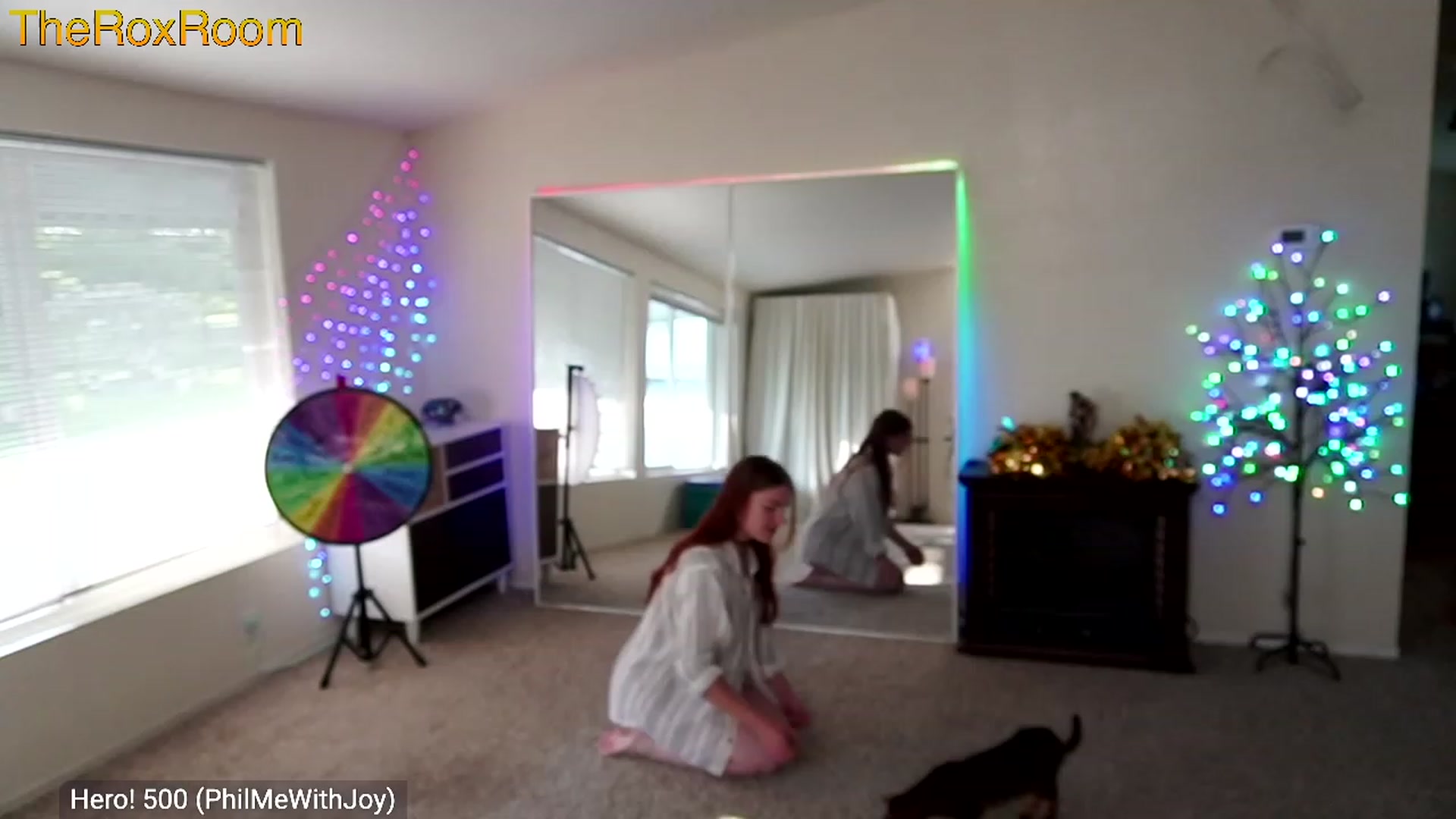 Gallery image thumbnail from TheRoxRoom's myfreecams stream on, 06/04/2023, 03:48 image 5 of 20