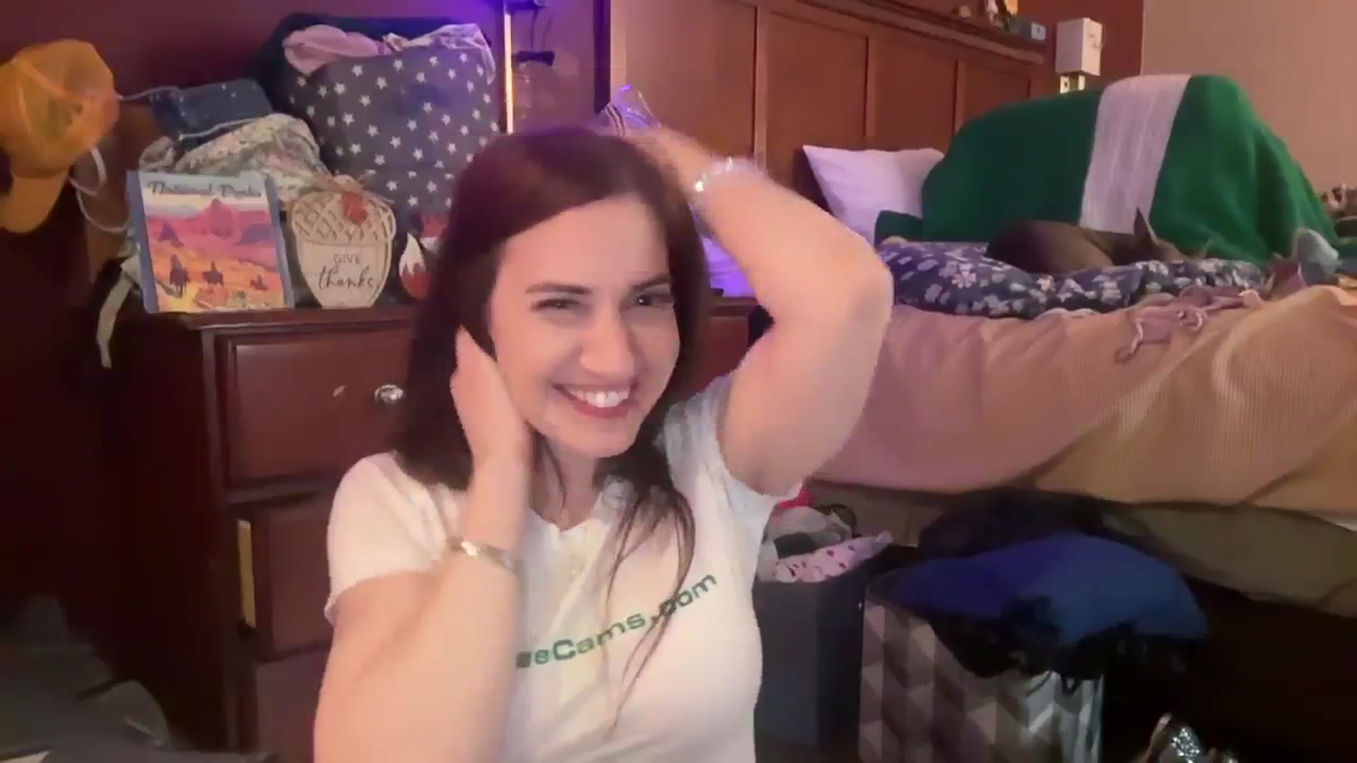 Gallery image thumbnail from TheSanctuary's myfreecams stream on, 02/15/2026, 10:36 image 5 of 20