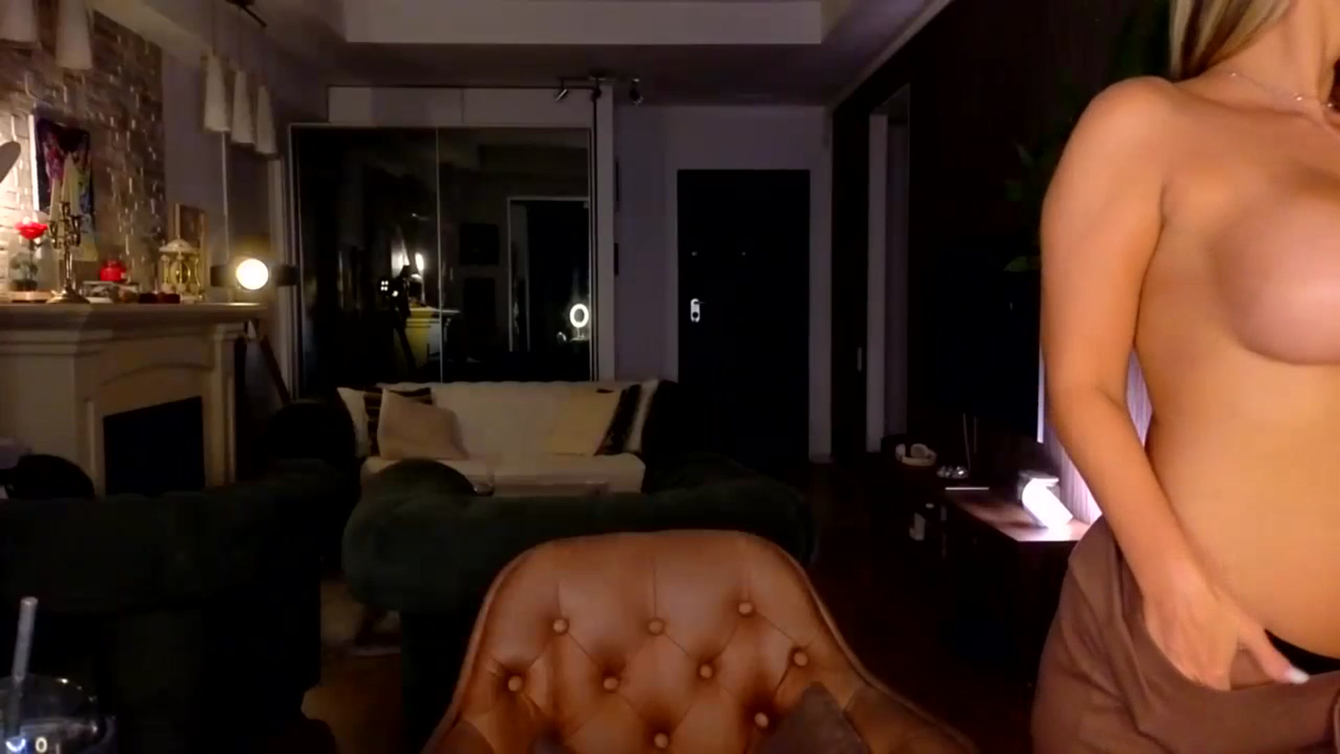 Gallery image thumbnail from TheSassyOne's myfreecams stream on, 10/22/2023, 19:56 image 9 of 20